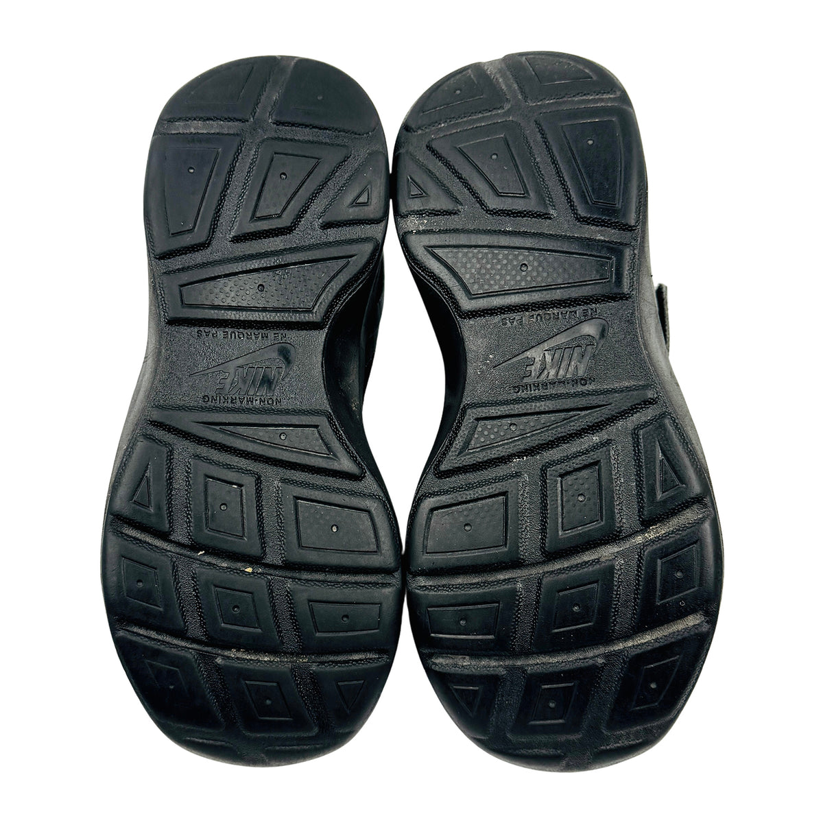 Nike WearAllDay PS Triple Black Shoes (Size 27.5) - CJ3817-001