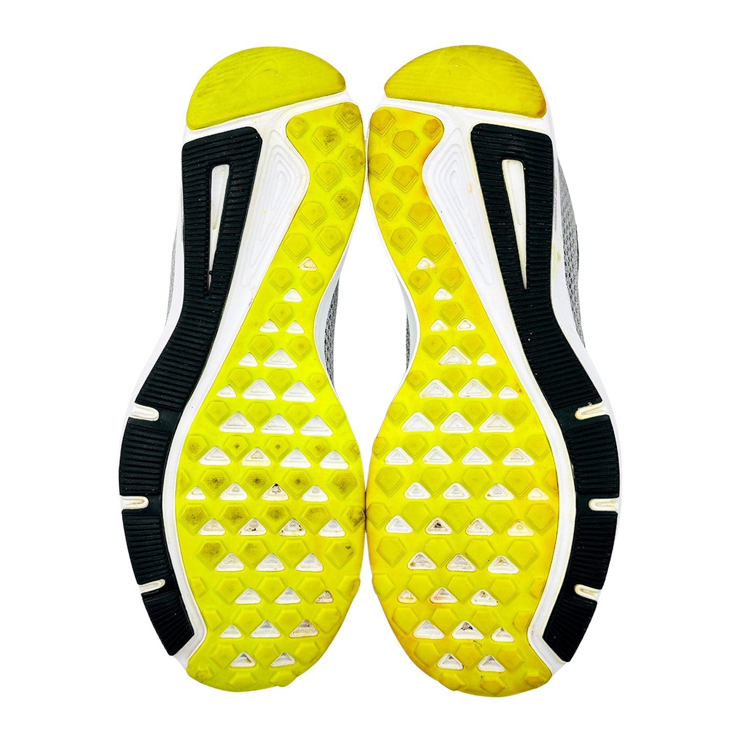 Nike Men's Quest 2 Sneakers (Size 42.5) - CI3787-011