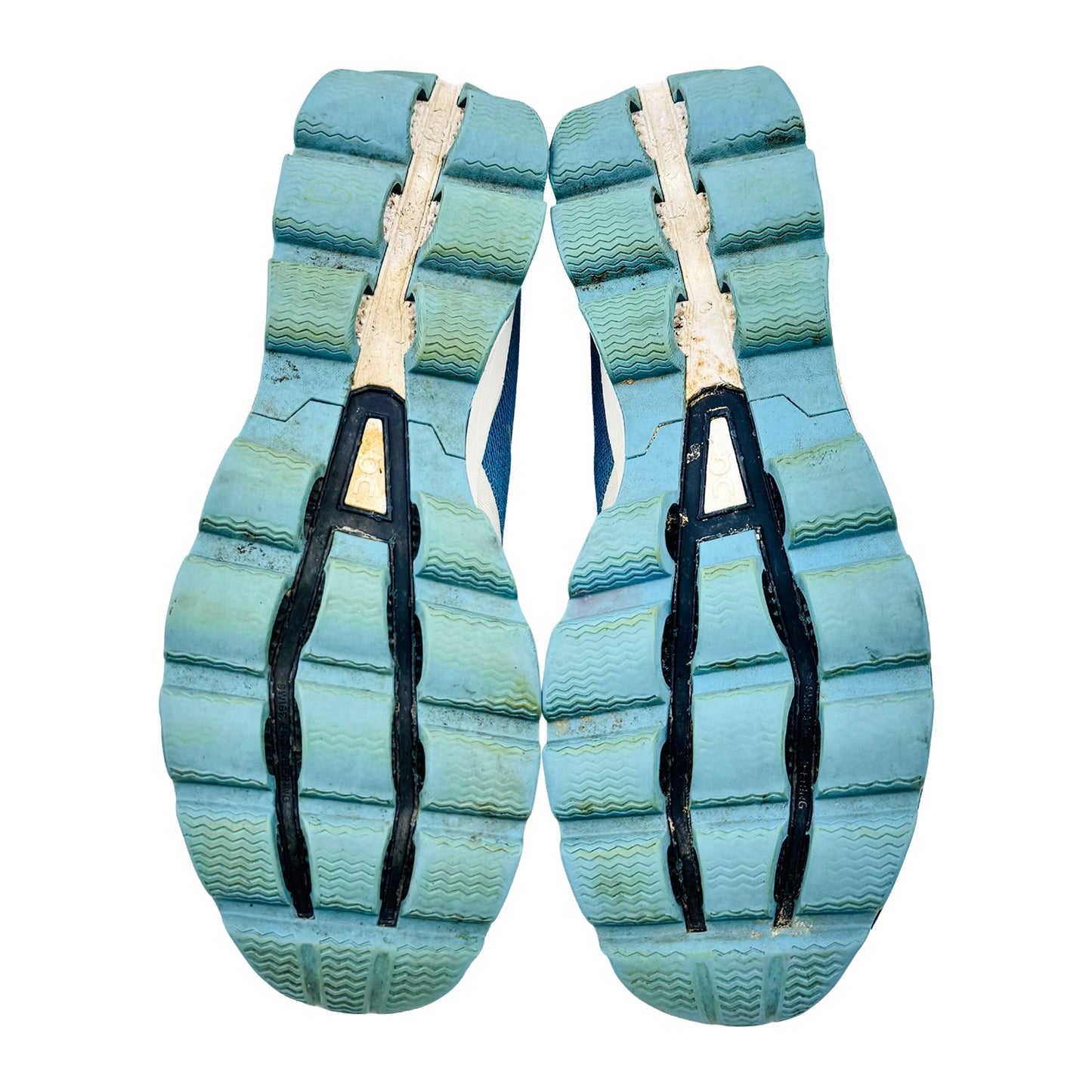 On Running Cloudsurfer 6 Shoes (Size 45) - 54.99005