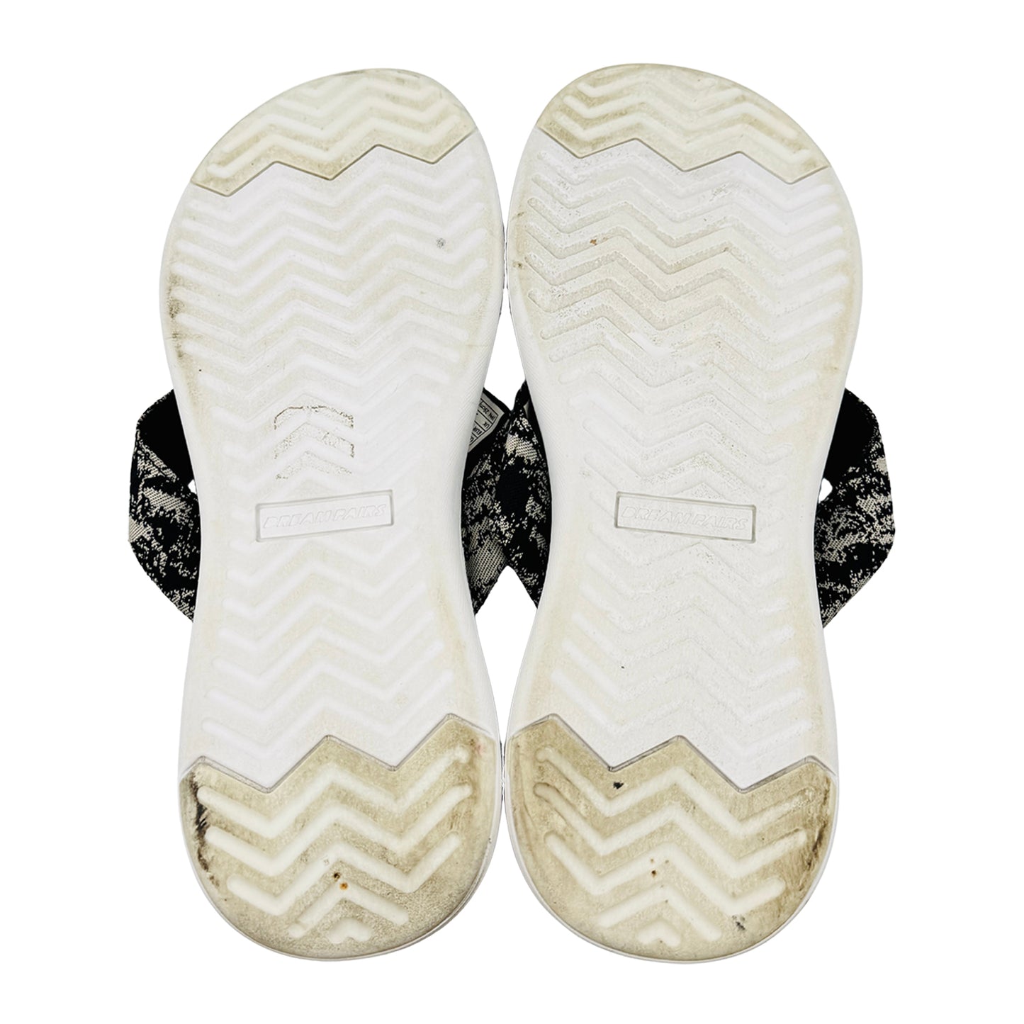 Dream Pairs Men's Black Flip Flops (Size 45) - SDFF2223M