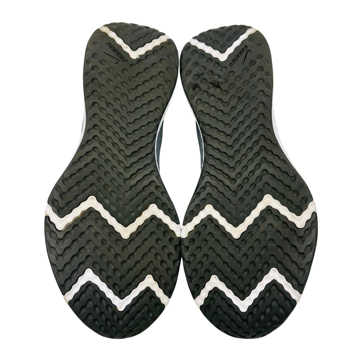 Nike Men's Revolution 5 Sneakers (Size 46) - BQ3204-005