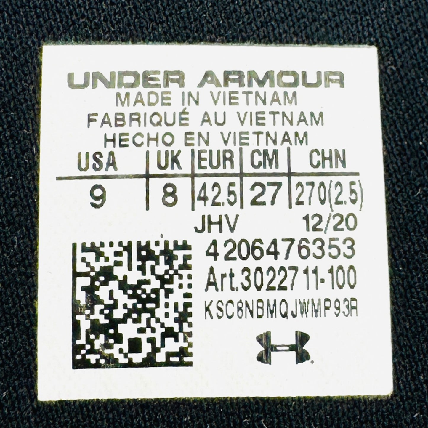 Inside Made, Code, Size printing image of Under Armour Ignite VI White Slides (Size 42/42.5) - 3022711-100