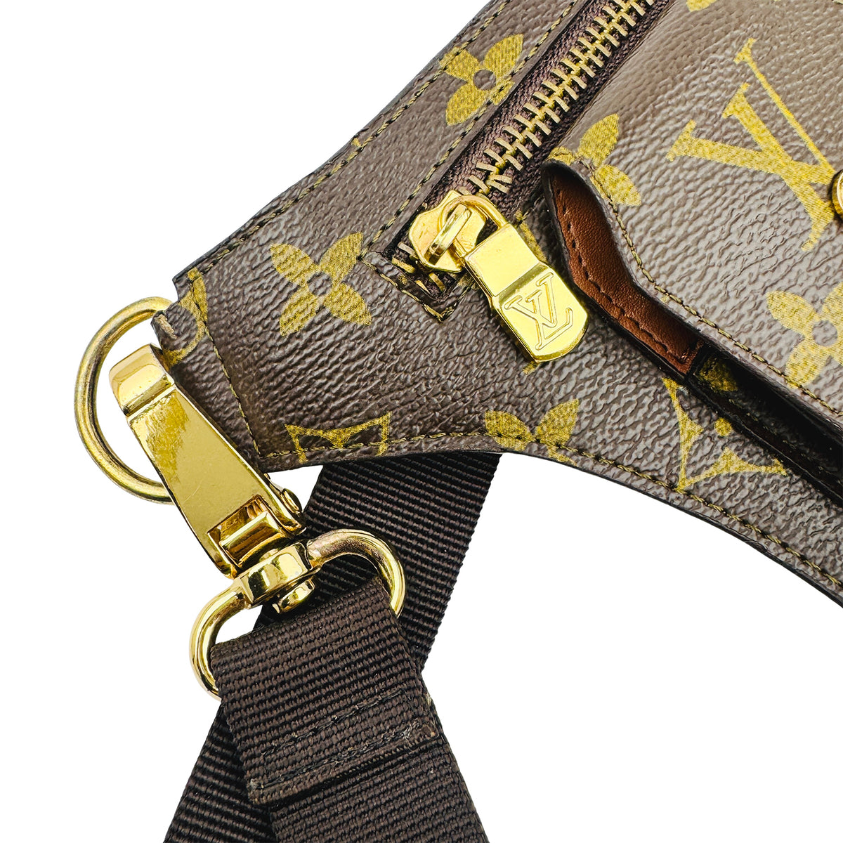 Louis Vuitton Christopher Monogram Waist Bag - M45337