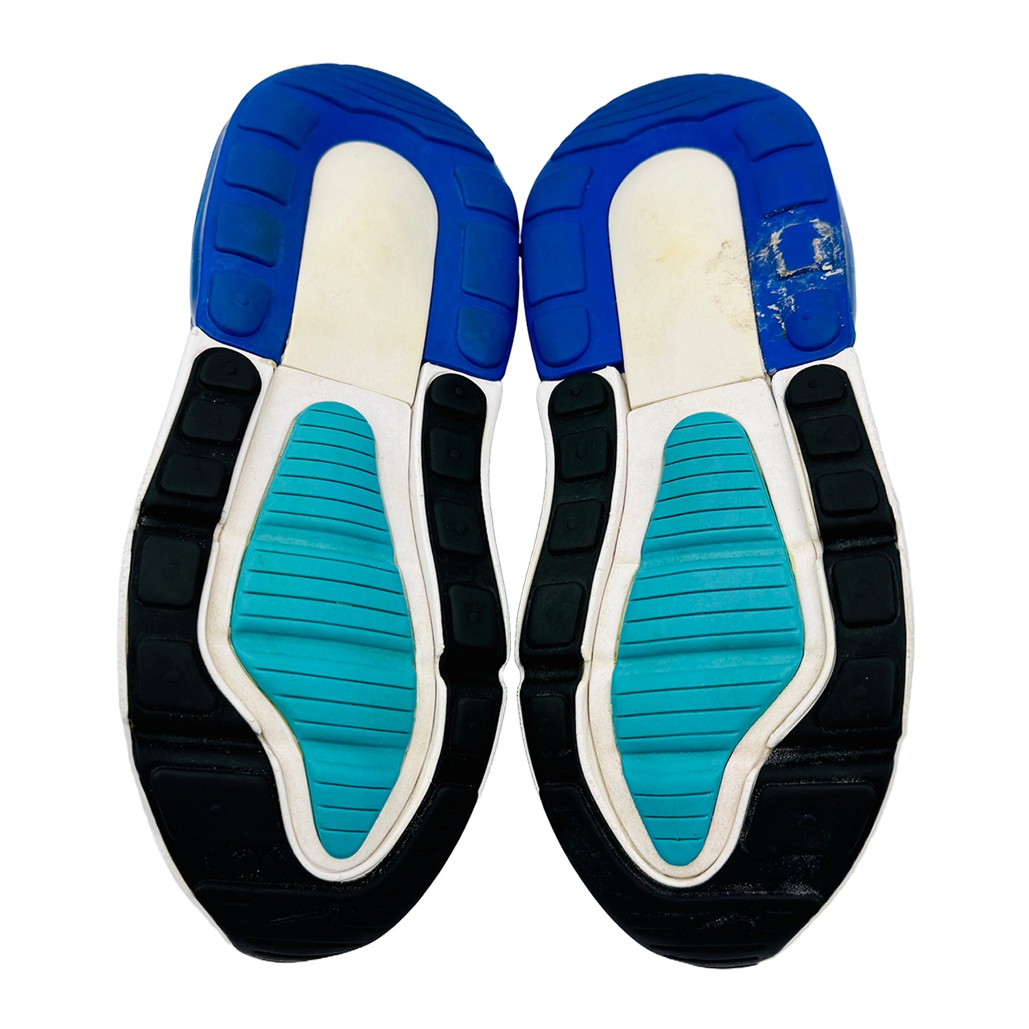 Outsole image of Nike Kid's Air Max 270 Extreme Shoes (Size 31) - CI1107-101