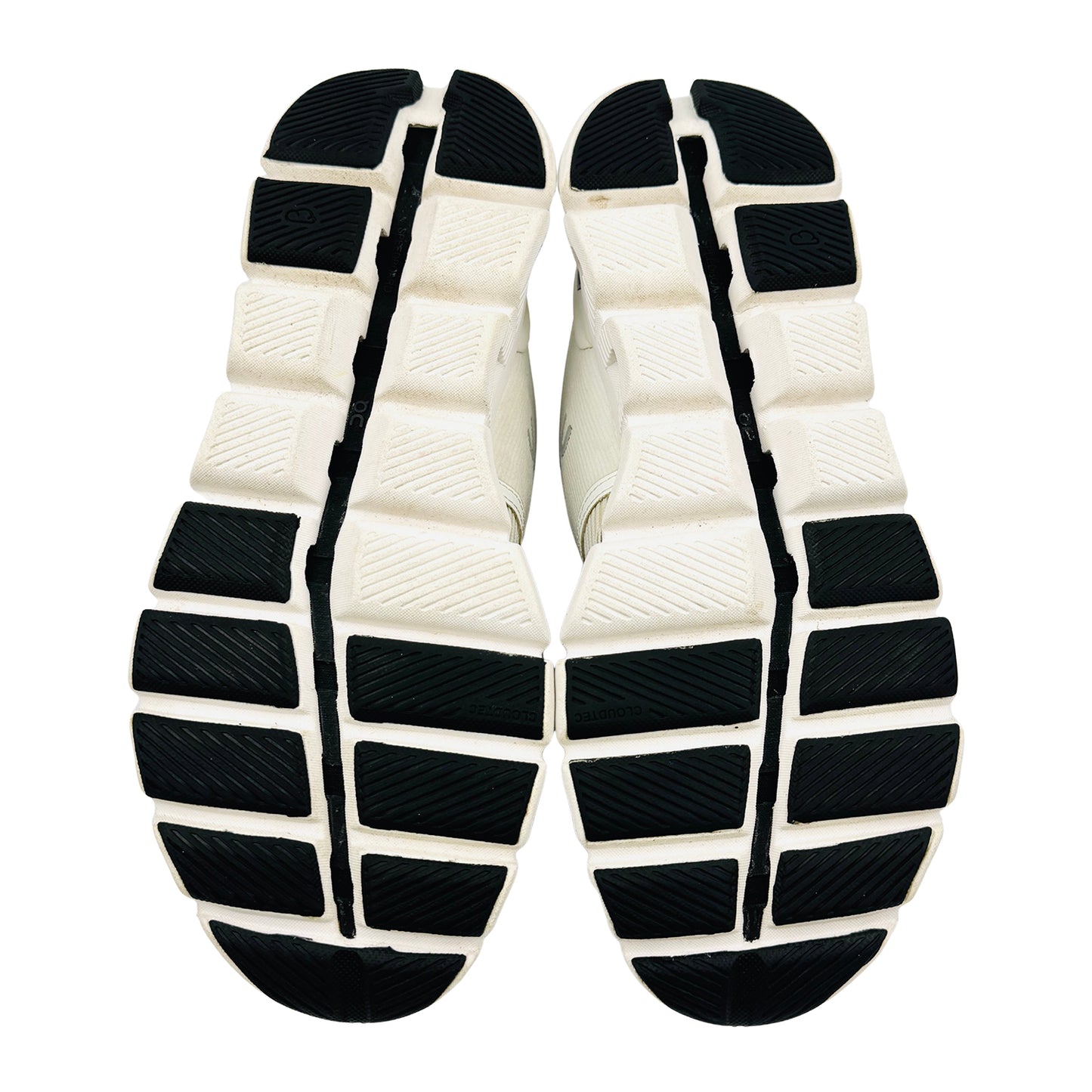 On Running Cloud X 3 Shift Shoes (Size 44) - 66.98467