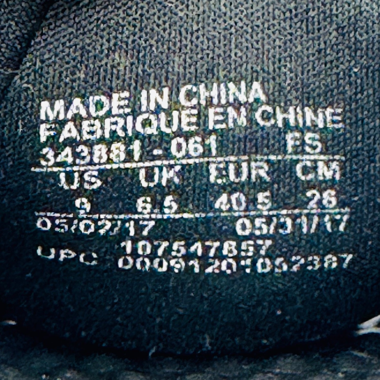 Inside Code, Made, Size printing image of Nike Benassi JDI Black Slides (Size 40.5) - 343881-061