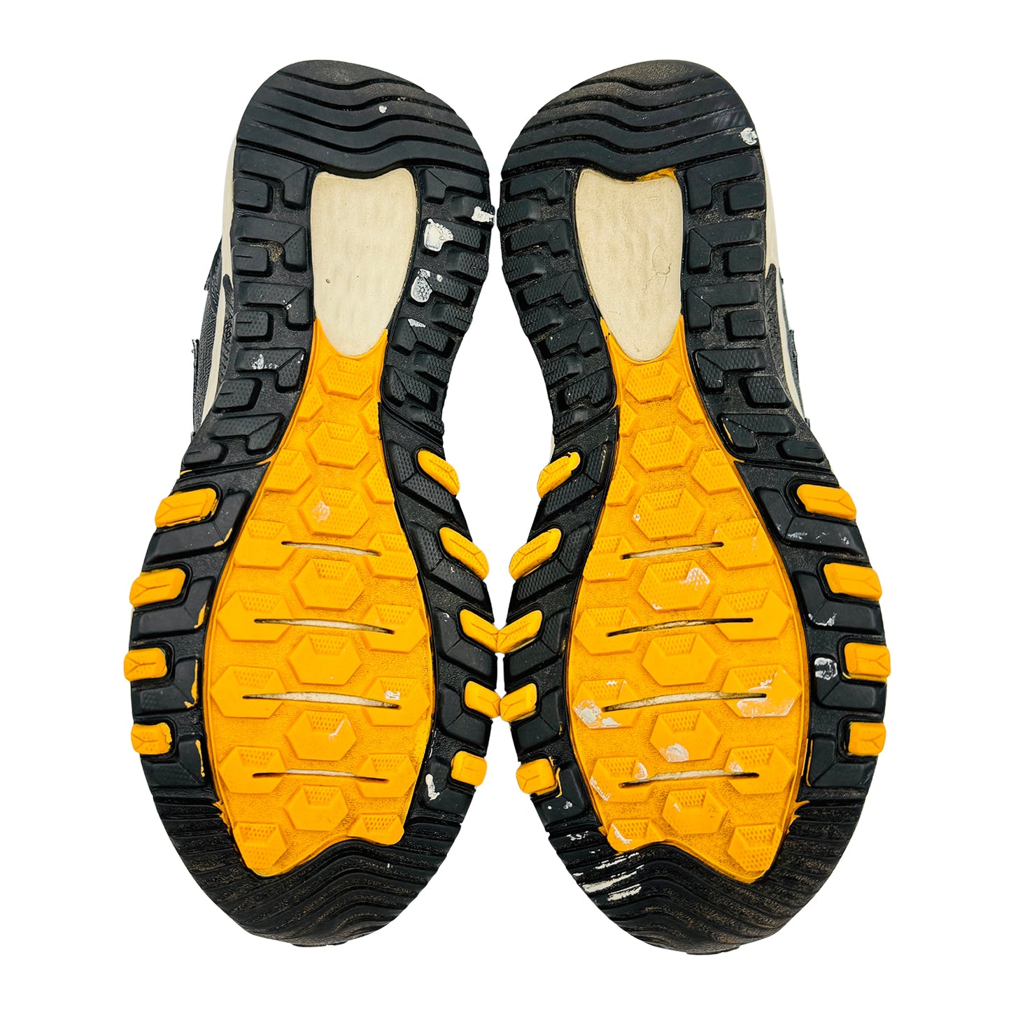 New Balance 410 v7 'Charcoal' Shoes (Size 42/42.5) - MT410LG7