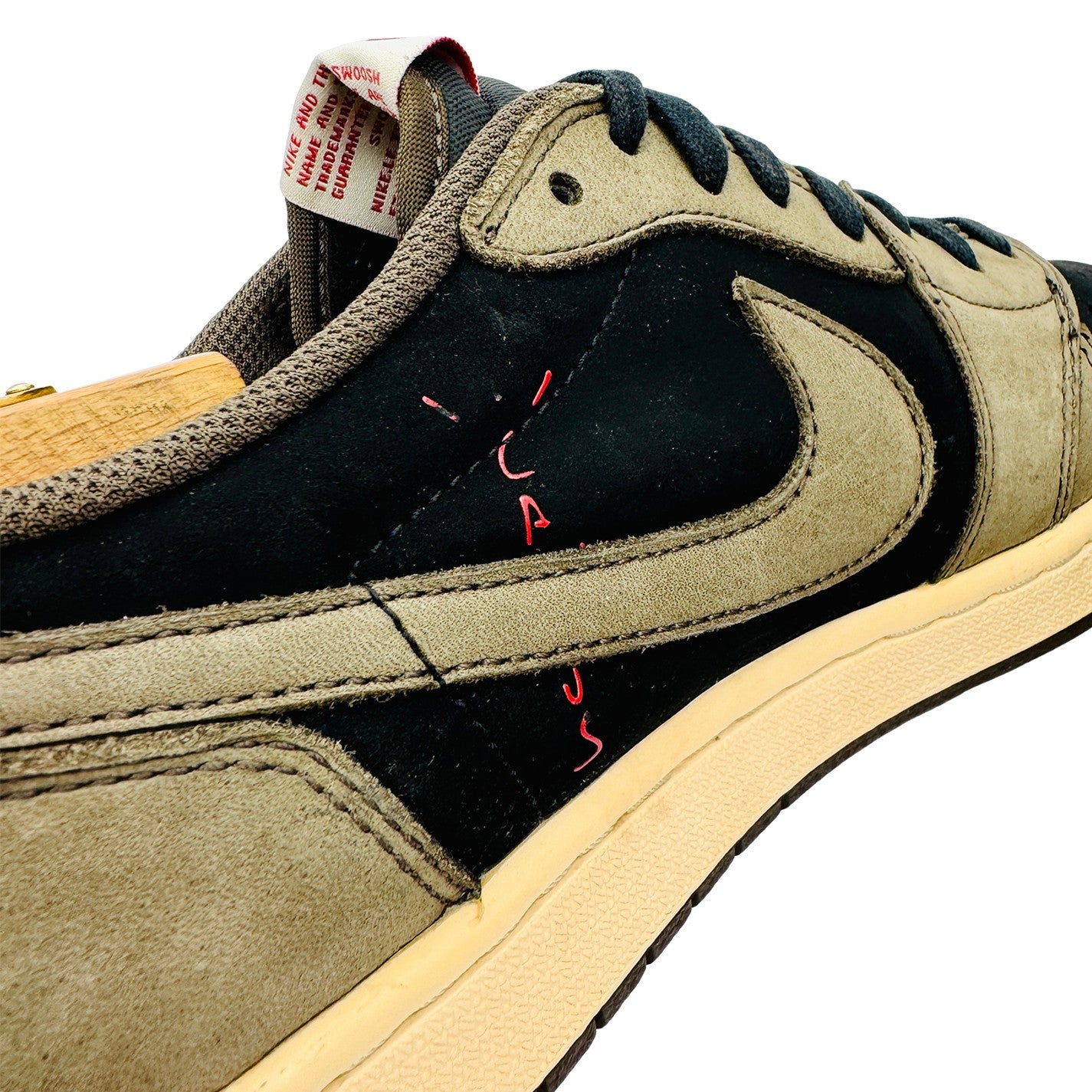 Nike Travis Scott x Air Jordan 1 Mocha Sneakers (Size 43.5/44) - CQ4277-001