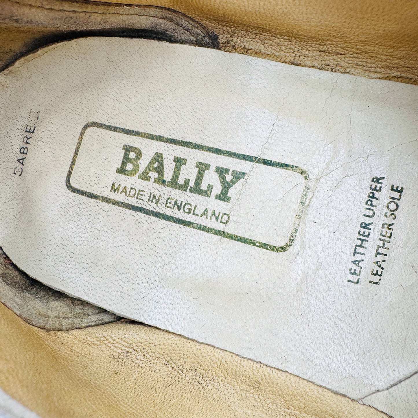 Bally Men's Light Beige Leather Loafers (Size 41/41.5)