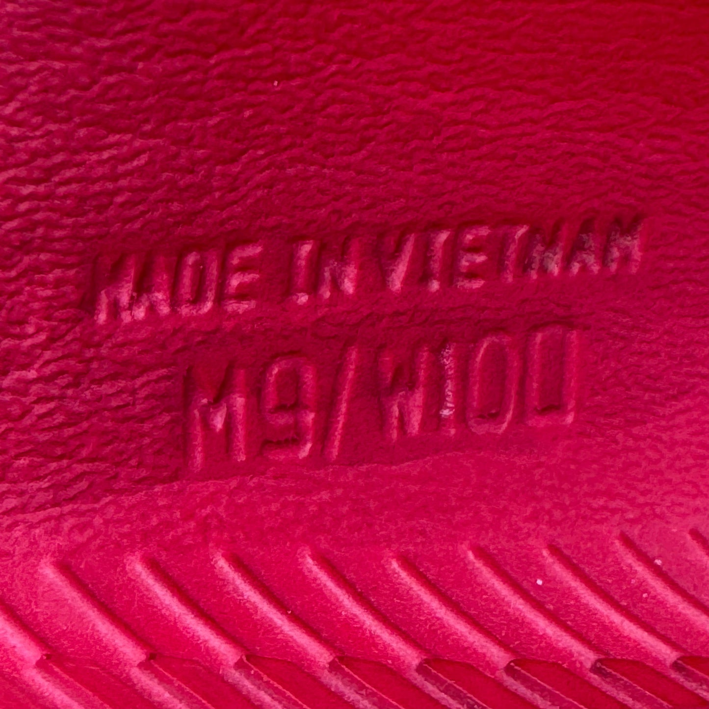 Nike Kawa Shower 'University Red' Slides (Size 43)