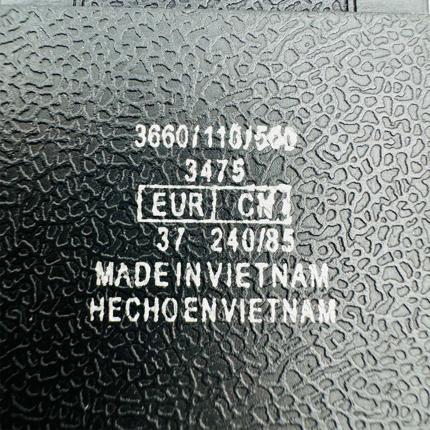 Zara Women's Green Leather Slippers (Size 37)