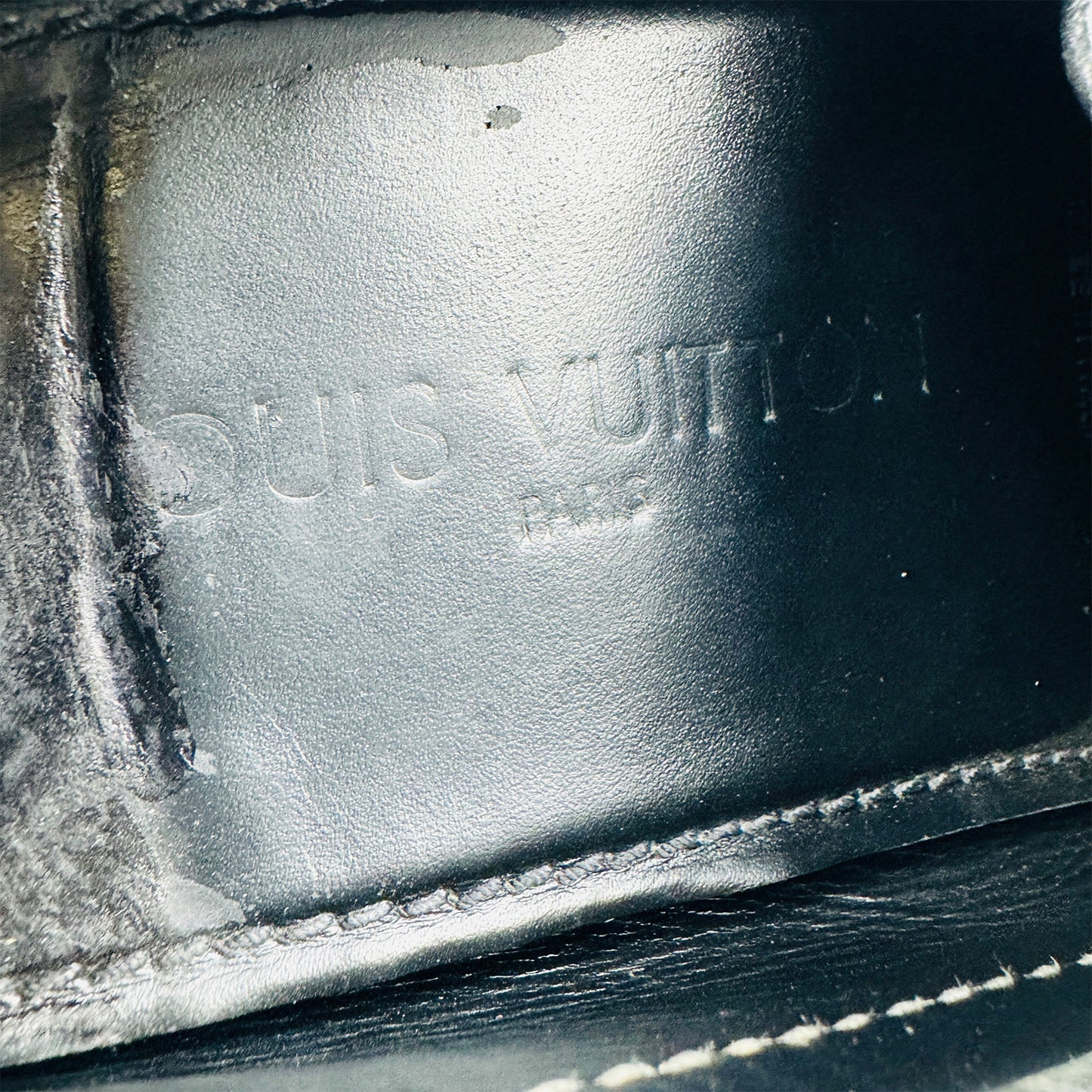 Louis Vuitton Men's Hockenheim Loafers (Size 40)