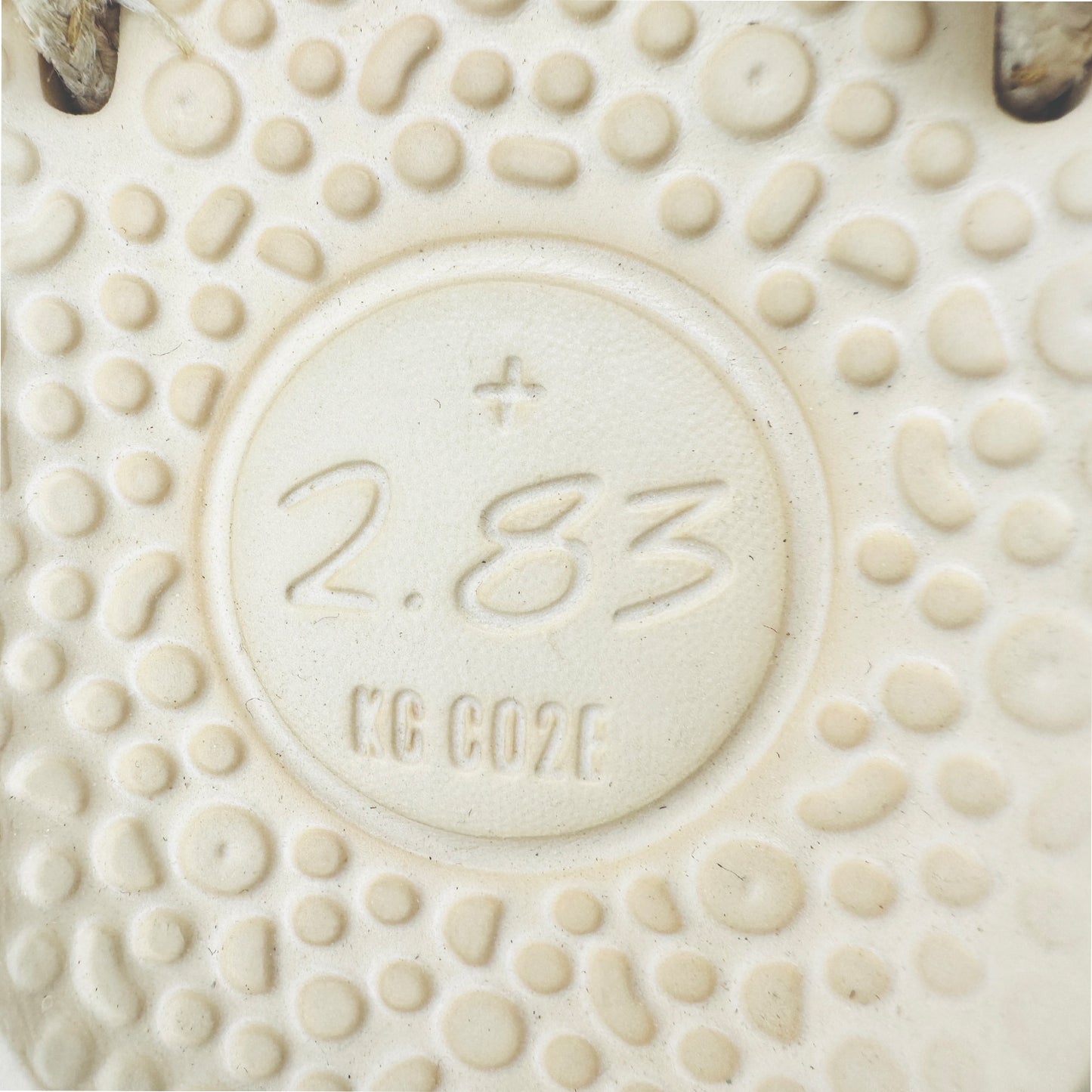 Allbirds Sugar Zeffer Beige Flip Flops (Size 38)