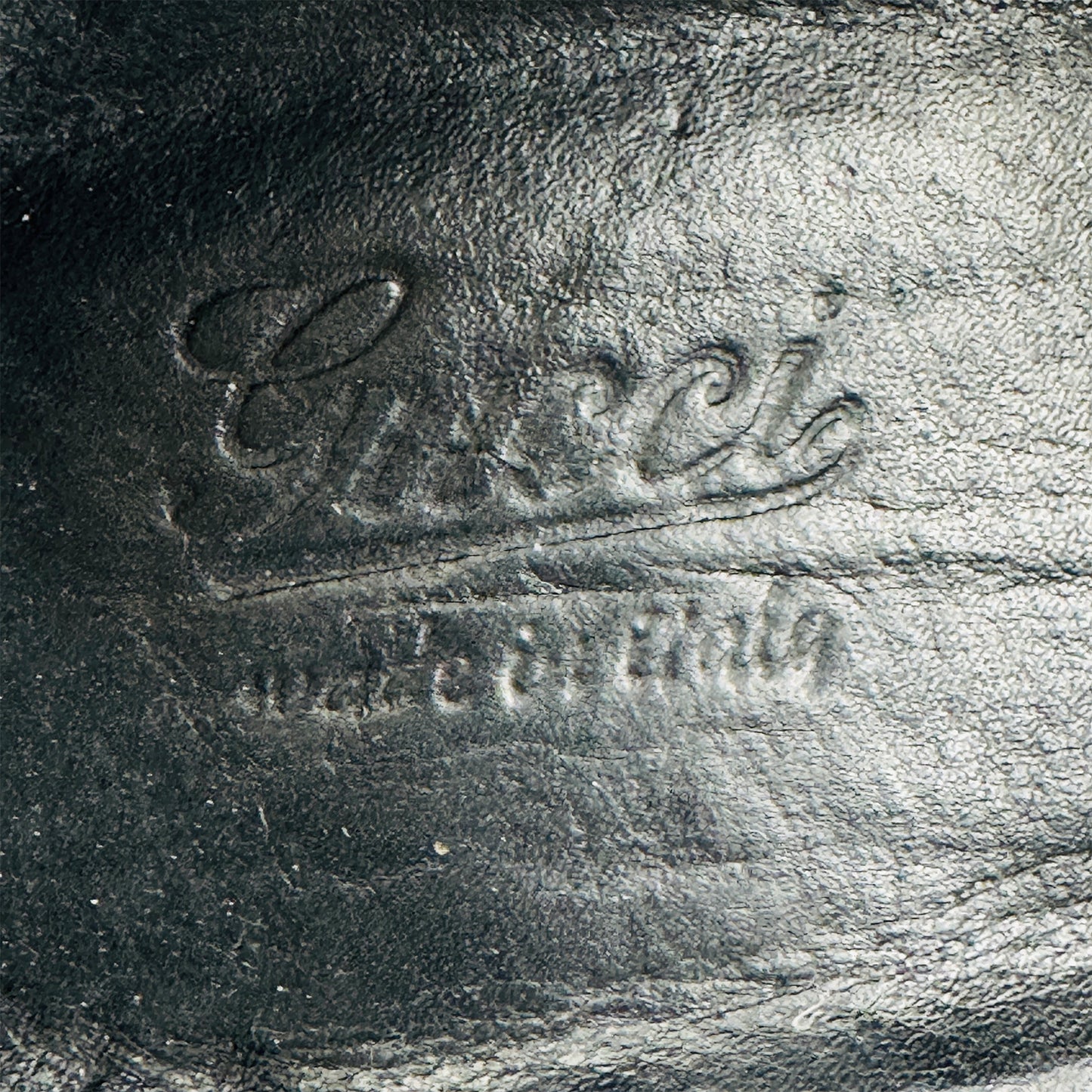 Gucci Men's Dark Navy Chukka Boots (Size 42/42.5)