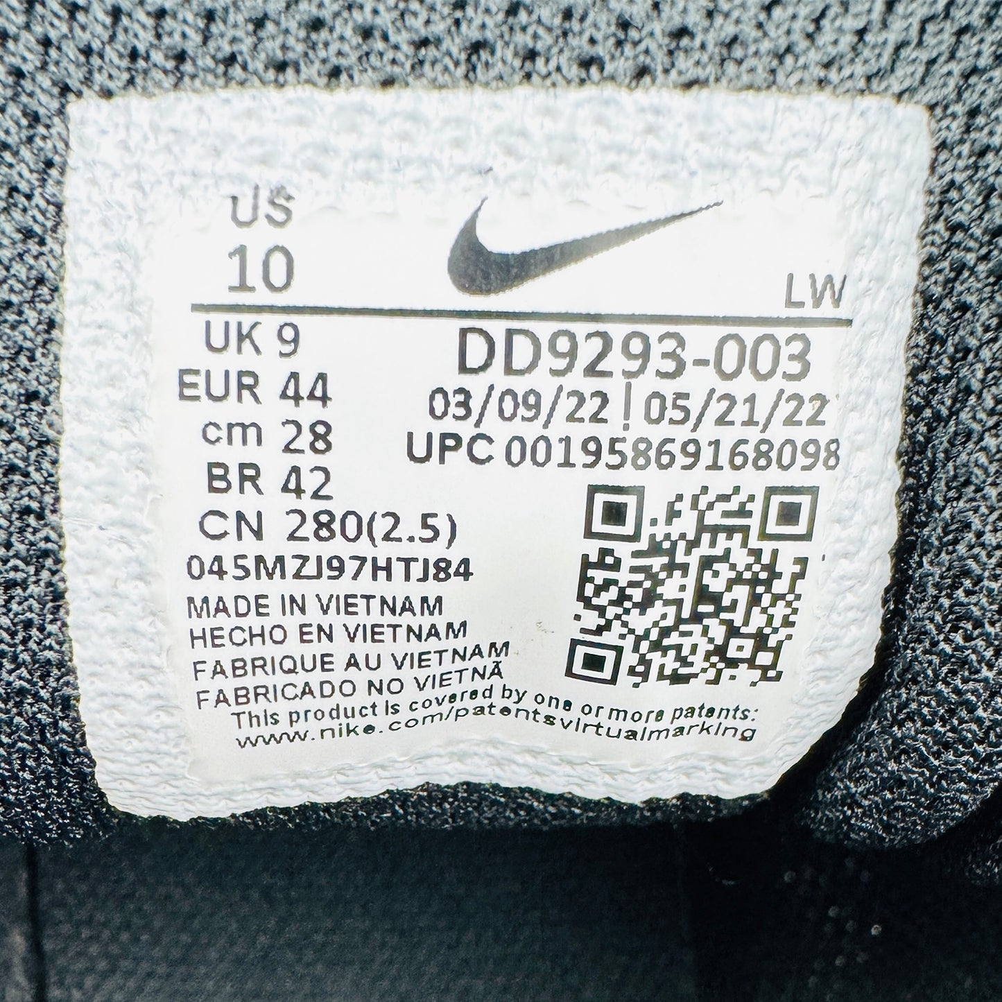 Nike Downshifter 12 Shoes (Size 44) - DD9293-003