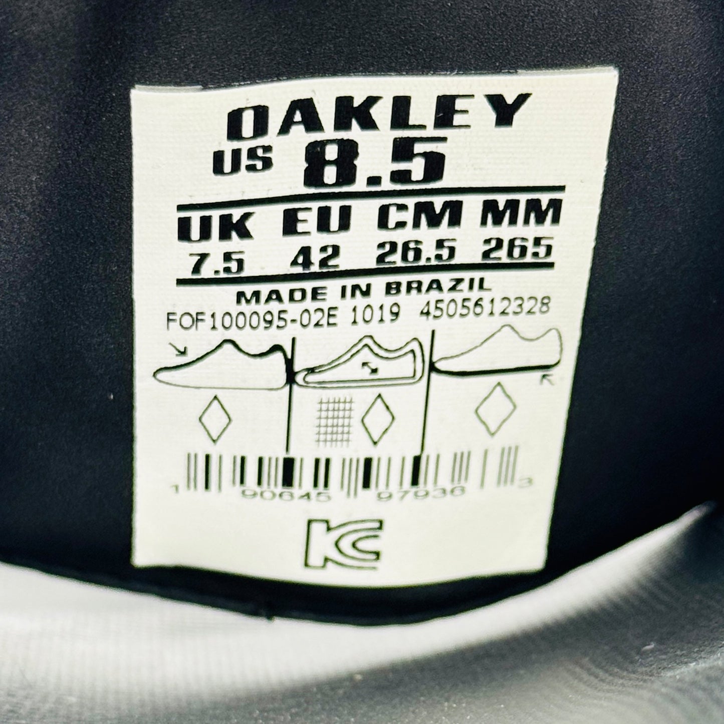 Oakley B1B 2.0 'Blackout' Slides (Size 41/42) - FOF100095-02E