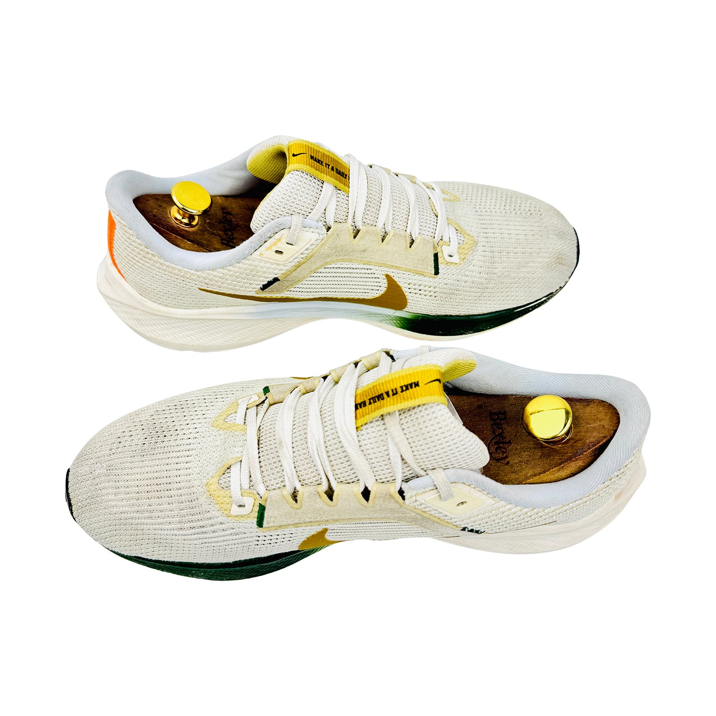 Nike Air Zoom Pegasus 40 Shoes (Size 43) - FV3631-081