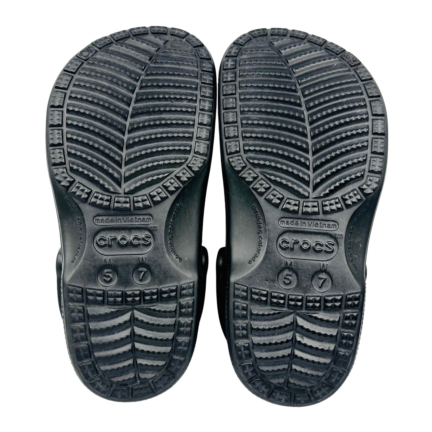 Crocs Unisex Baya Lined Black Clogs (Size 38)