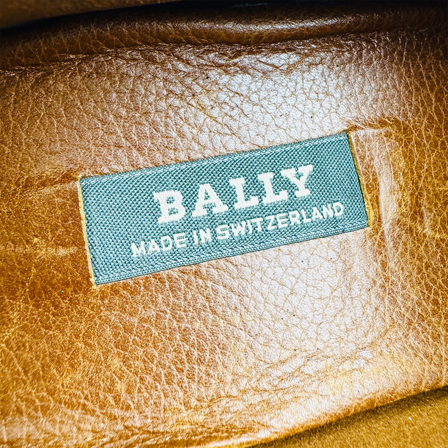 Bally Men's Brown leather Swiss Made Loafers (Size 42)