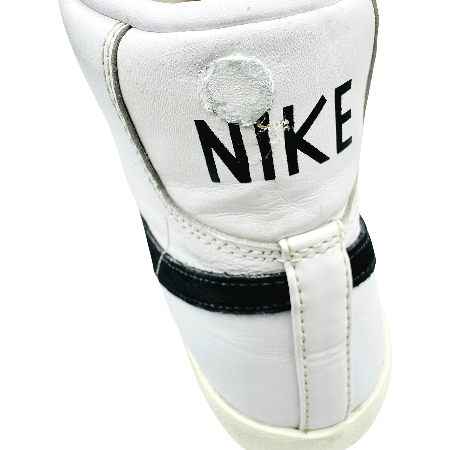 Nike Blazer Mid ’77 Vintage White Sneakers (Size 42.5) - BQ6806-100