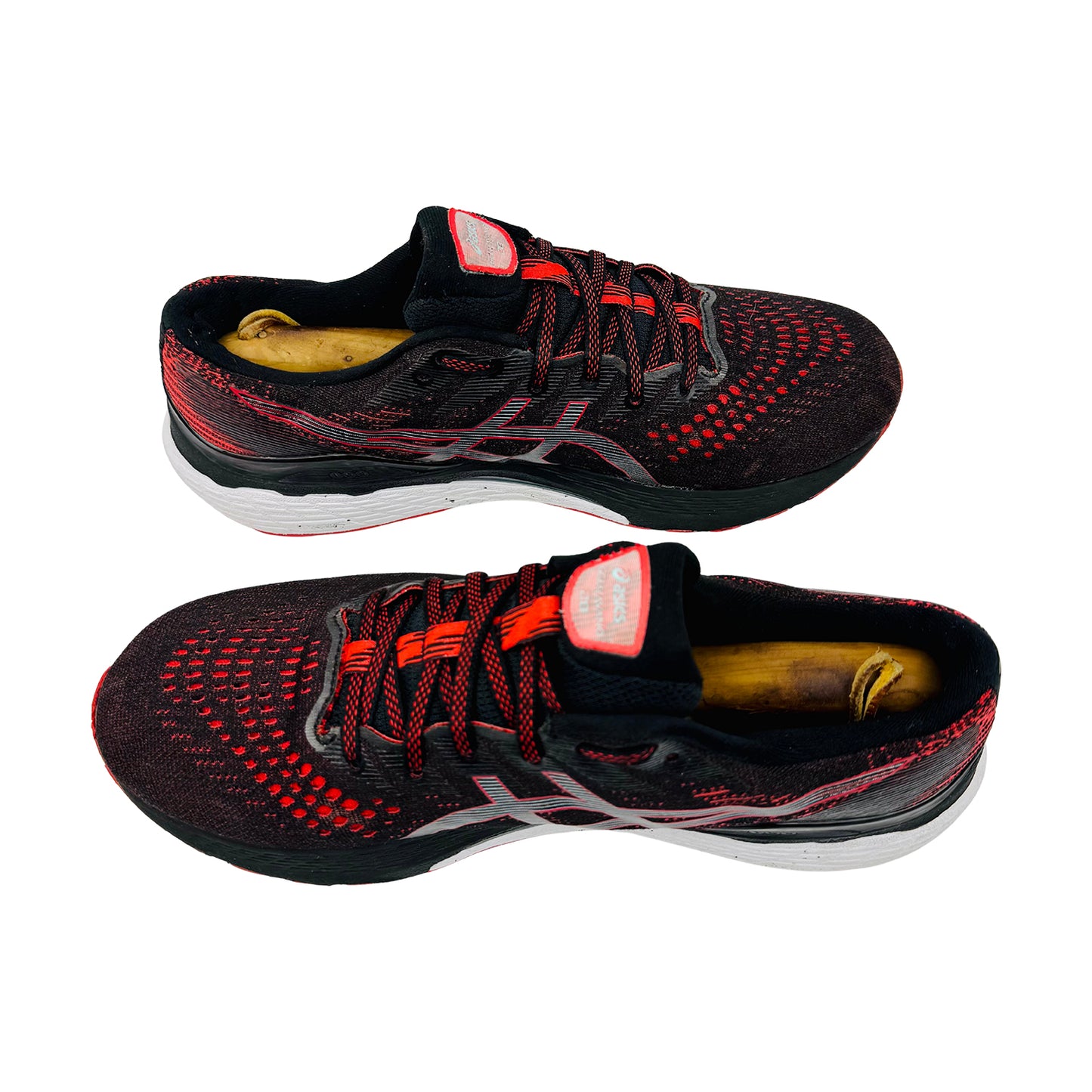 Asics Gel-Kayano 28 'Electric Red' Shoes (Size 42.5) - 1011B189