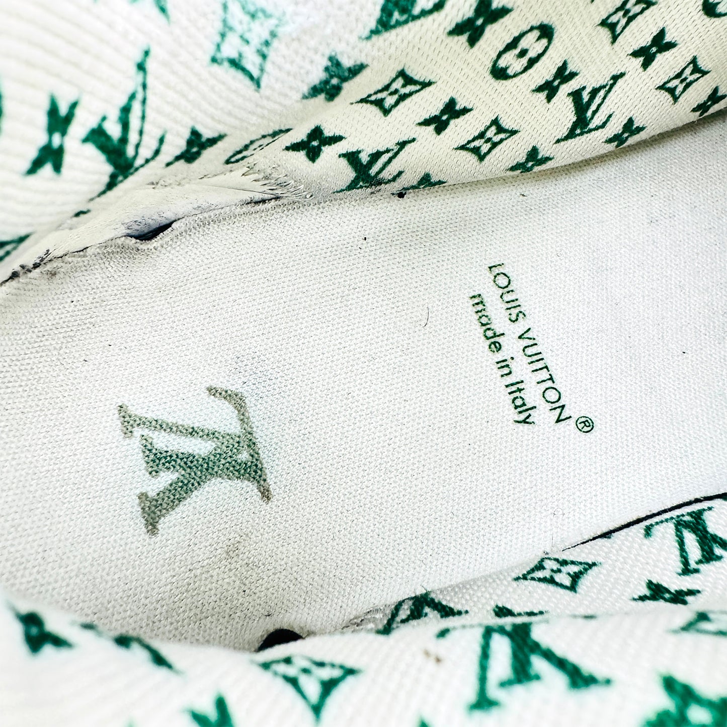 Louis Vuitton LV Skate 'Green White' Sneakers (Size 43) - 1AC520