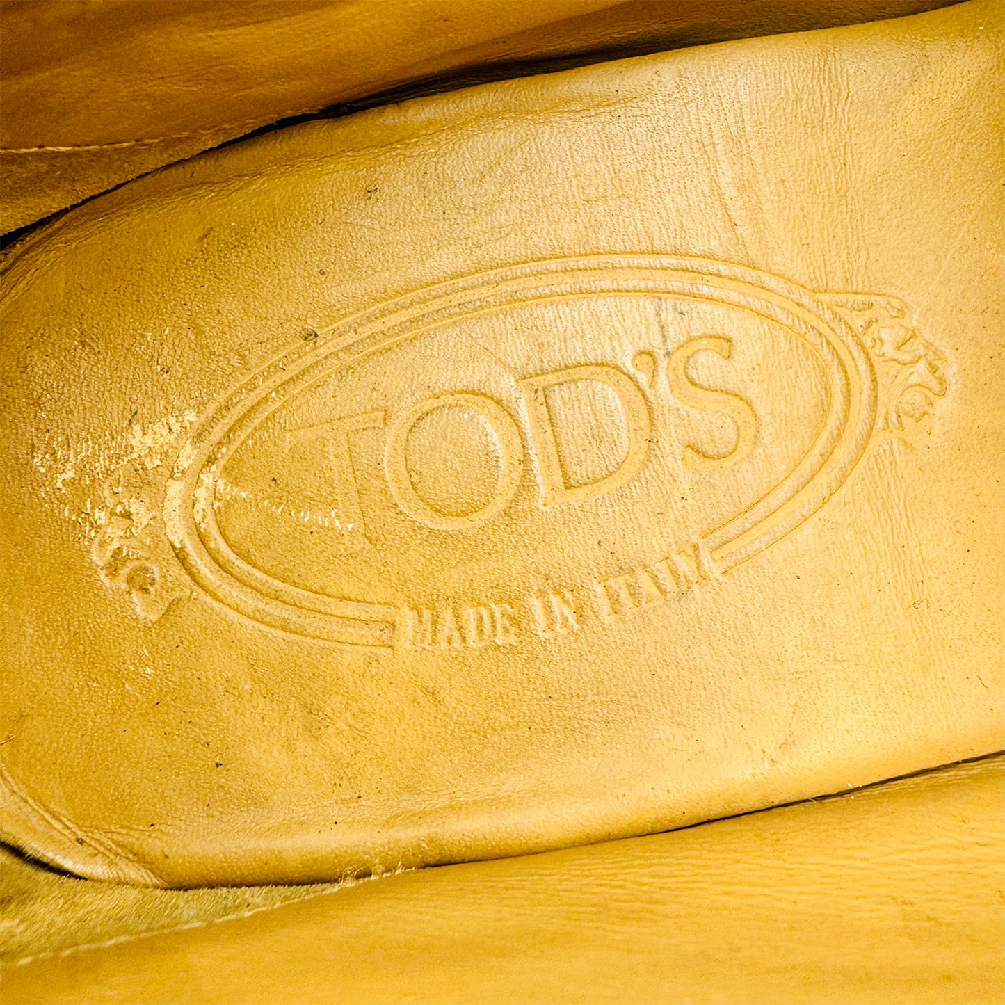 Tod's Men's Brown Pebbled Leather Loafers (Size 41)