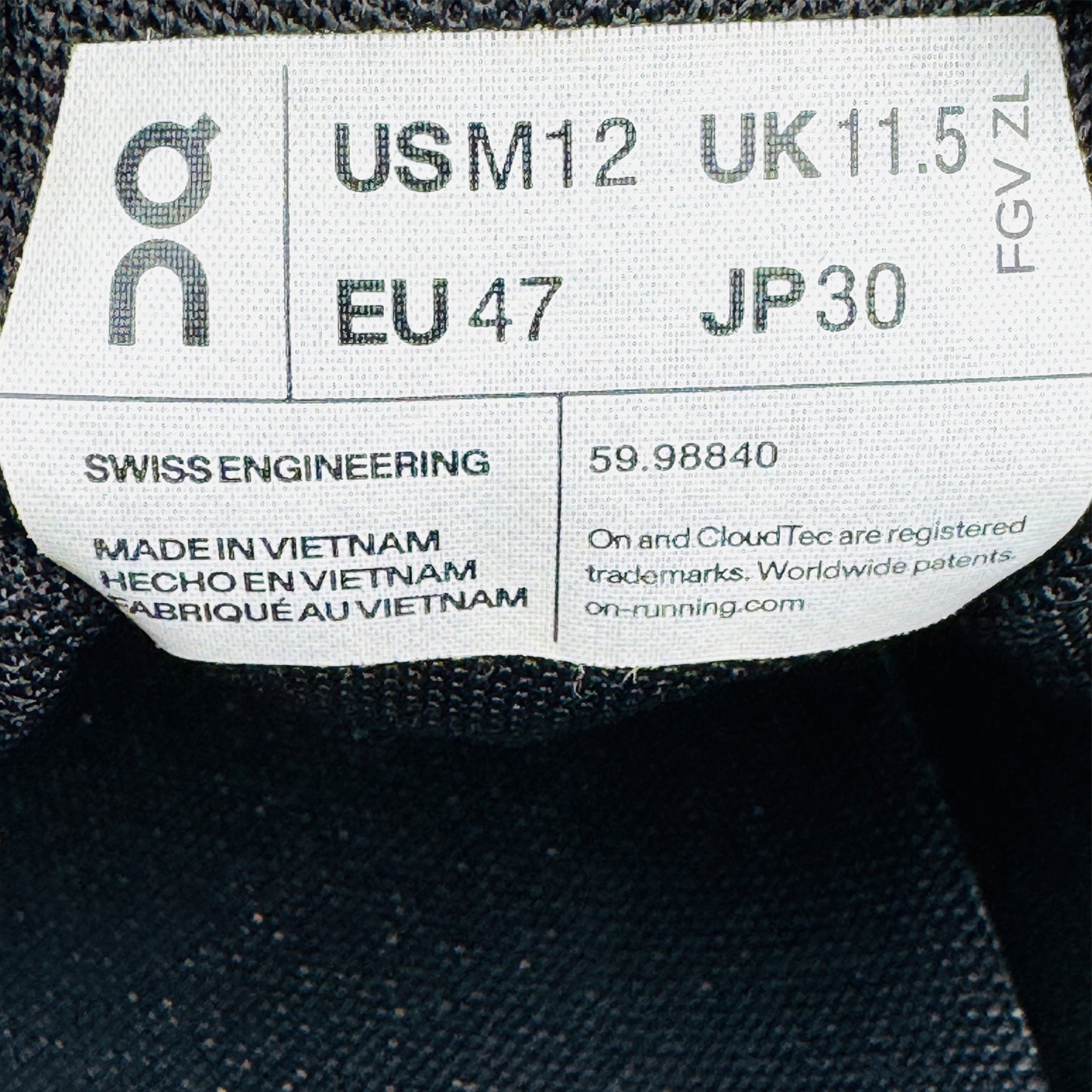 On Running Men's Cloud 5 Waterproof Shoes (Size 47) - 59.98840