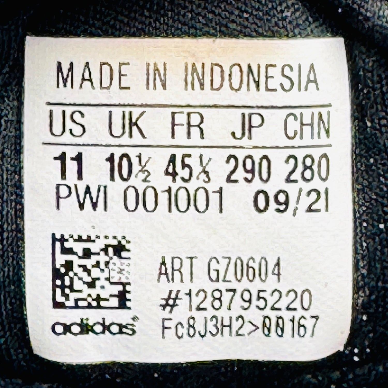 Inside Made, Sole, Size printing image of Adidas EQ21 Run Men's Sneakers (Size 45/45.5) - GZ0604