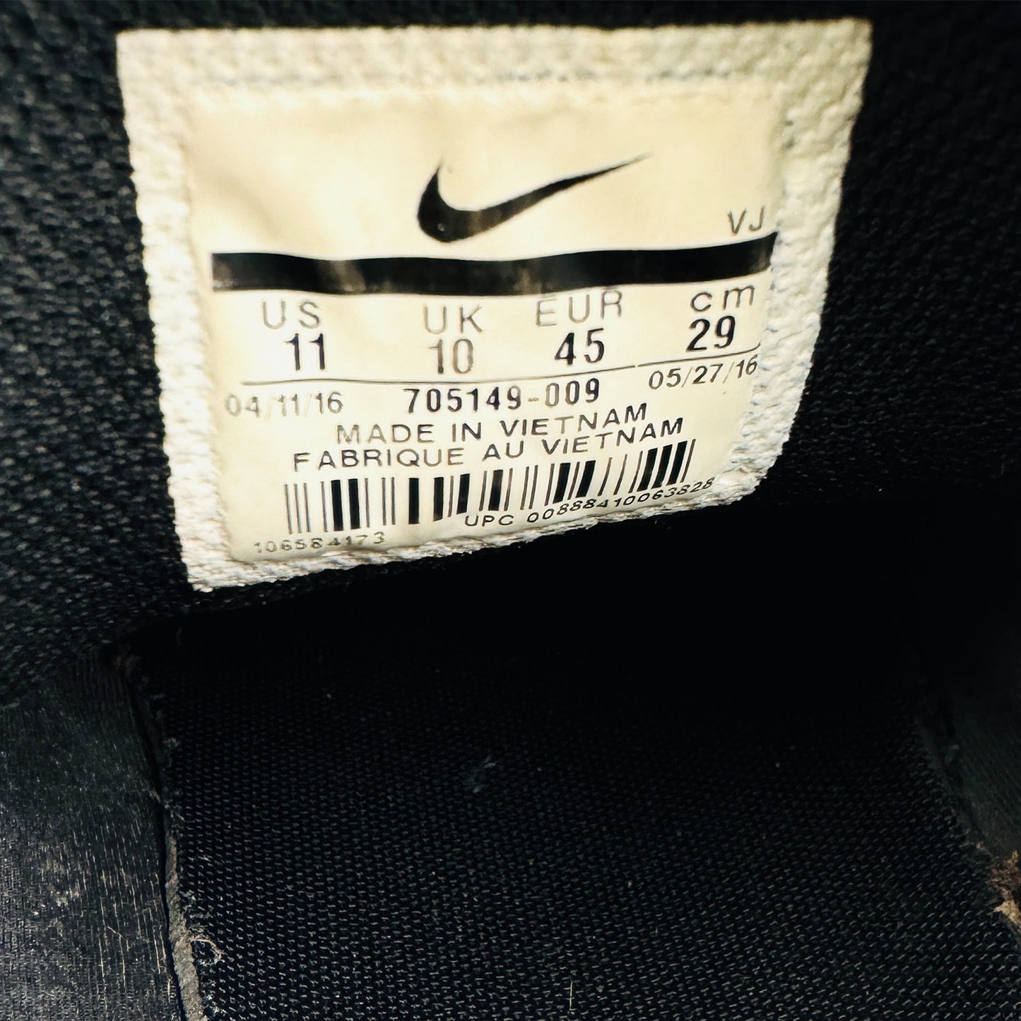 Nike Men's Air Max Tavas Shoes (Size 45) - 705149-009