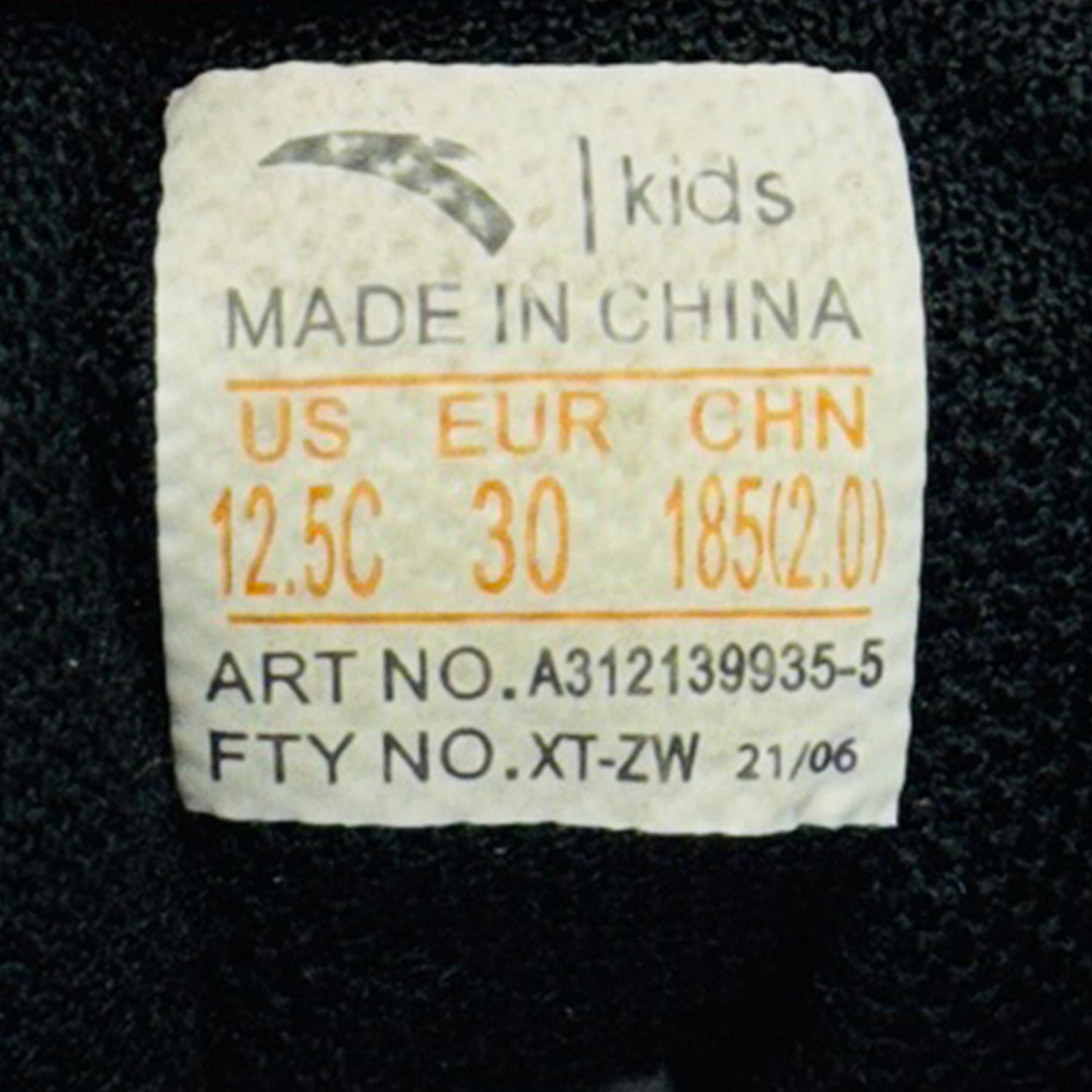 Inside Made, Size, Code printing image of ANTA Kid's Official Flagship 2021 Shoes (Size 30) - A312139935-5