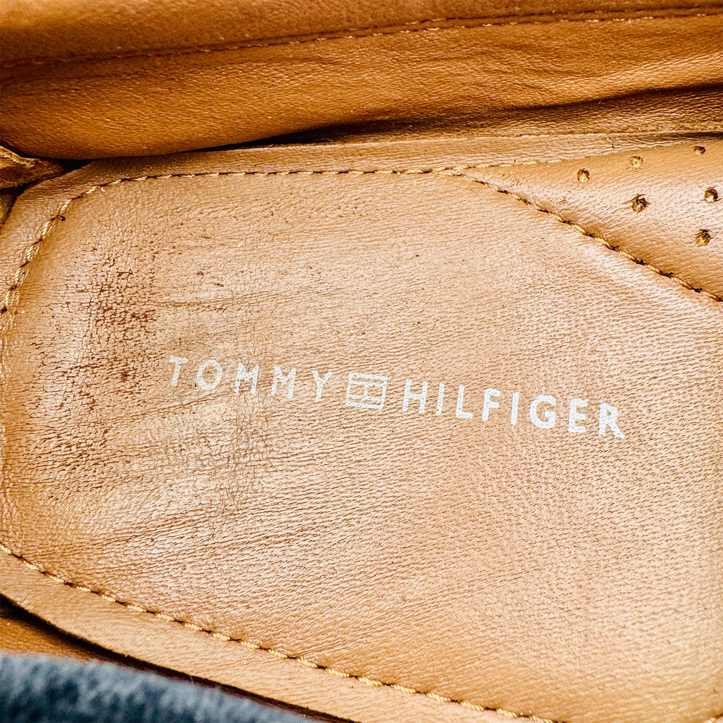 Tommy Hilfigure Suede Penny Loafers (Size 44) - FM0FM01168
