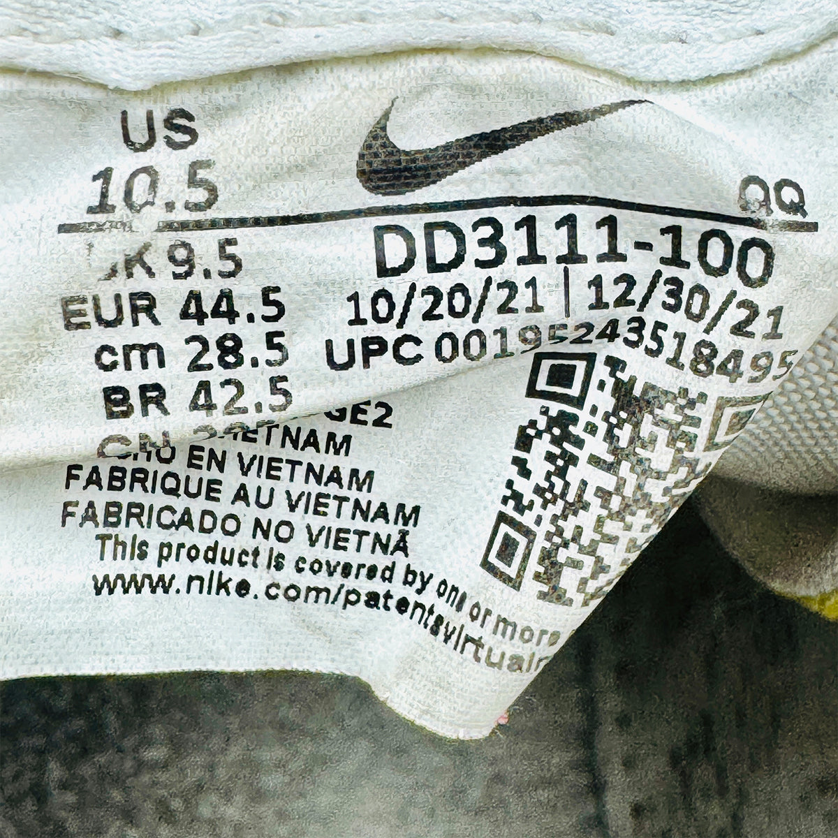Nike Blazer Mid '77 Jumbo White Black Sneakers (Size 44.5) - DD3111-100