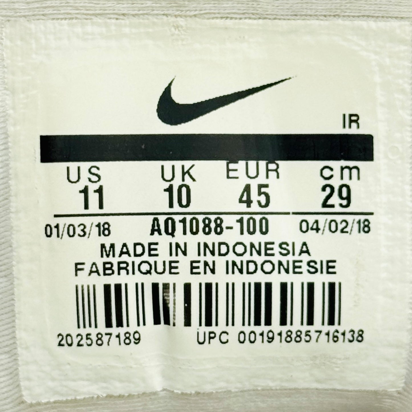 Nike Air Max Plus TN SE Sneakers (Size 45) - AQ1088‑100