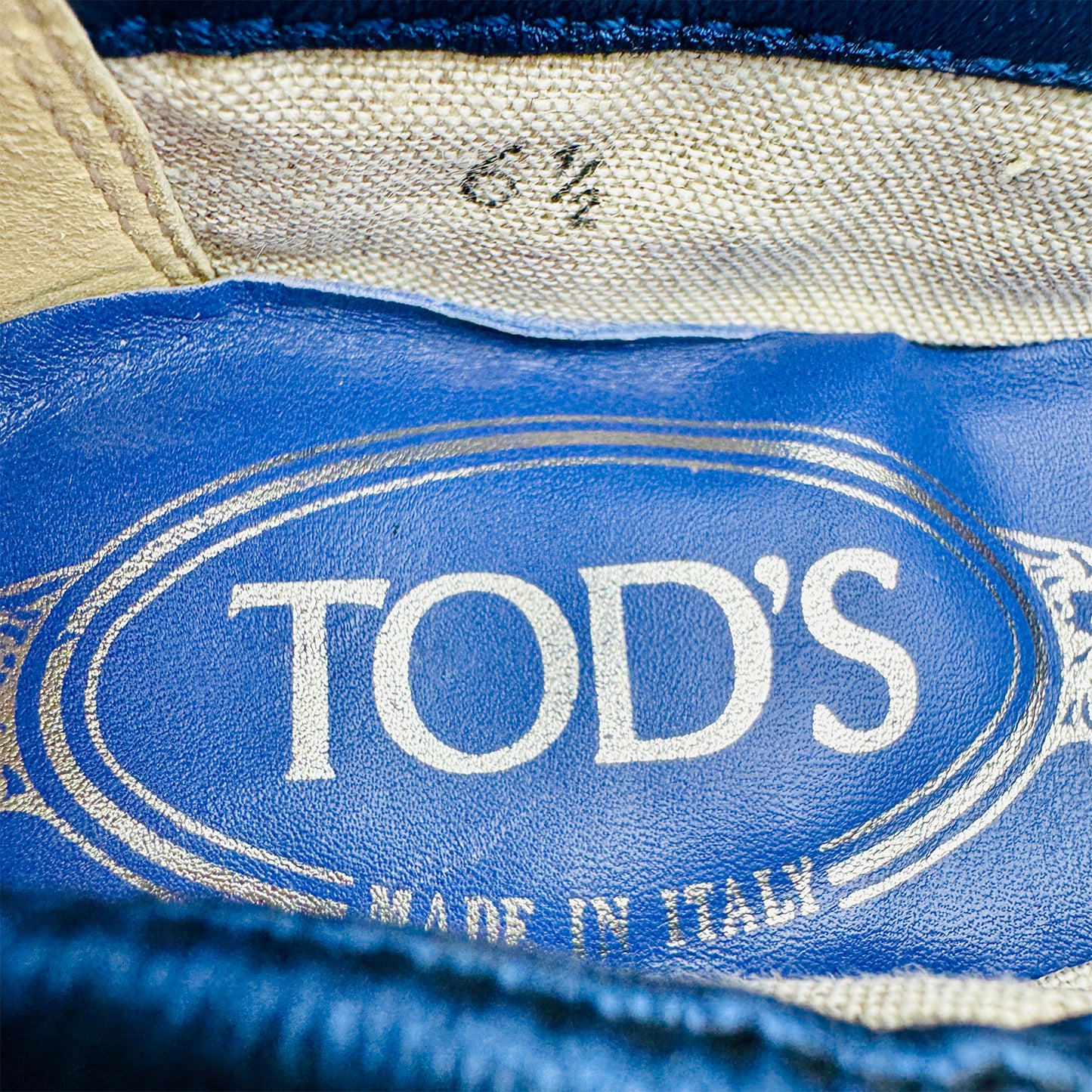 Tod’s Women's Blue Leather Pumps (Size 36.5/37)