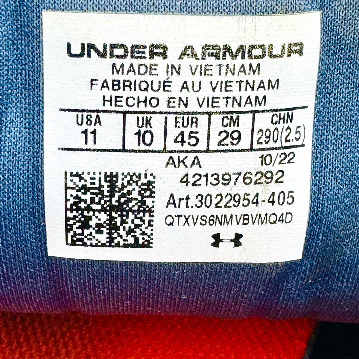Under Armour Essential Sportstyle Sneakers (Size 45) - 3022954-405
