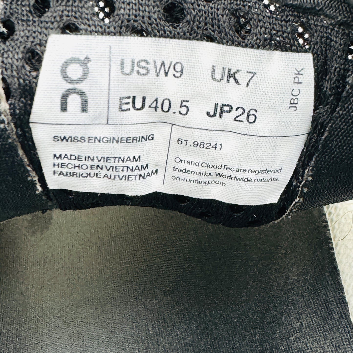 On Cloudmonster 'Undyed White' Shoes (Size 40.5) - 66.98241