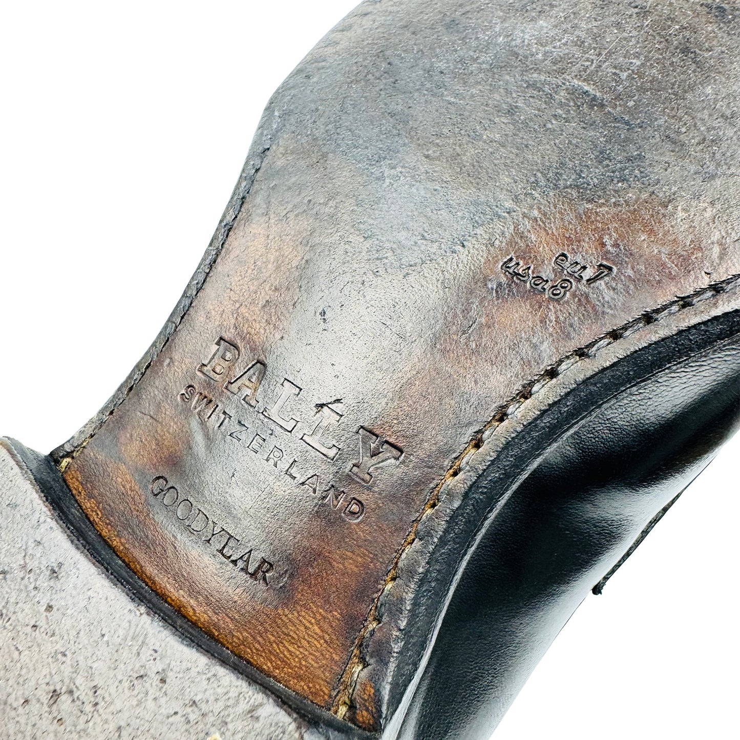 Bally Scarbono Black Leather Loafer (Size 43)