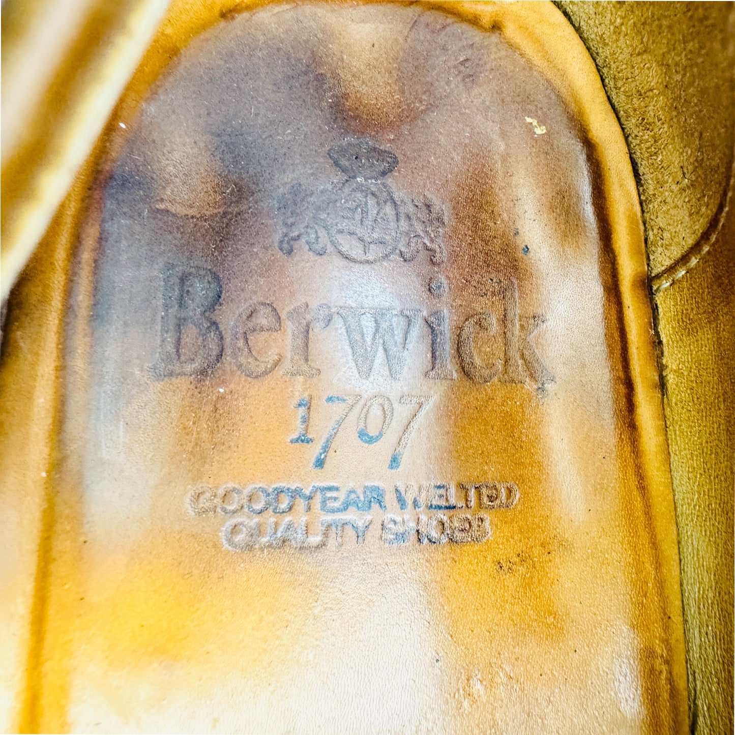 Berwick 1707 Men's Brown Penny Loafers (Size 43/43.5)