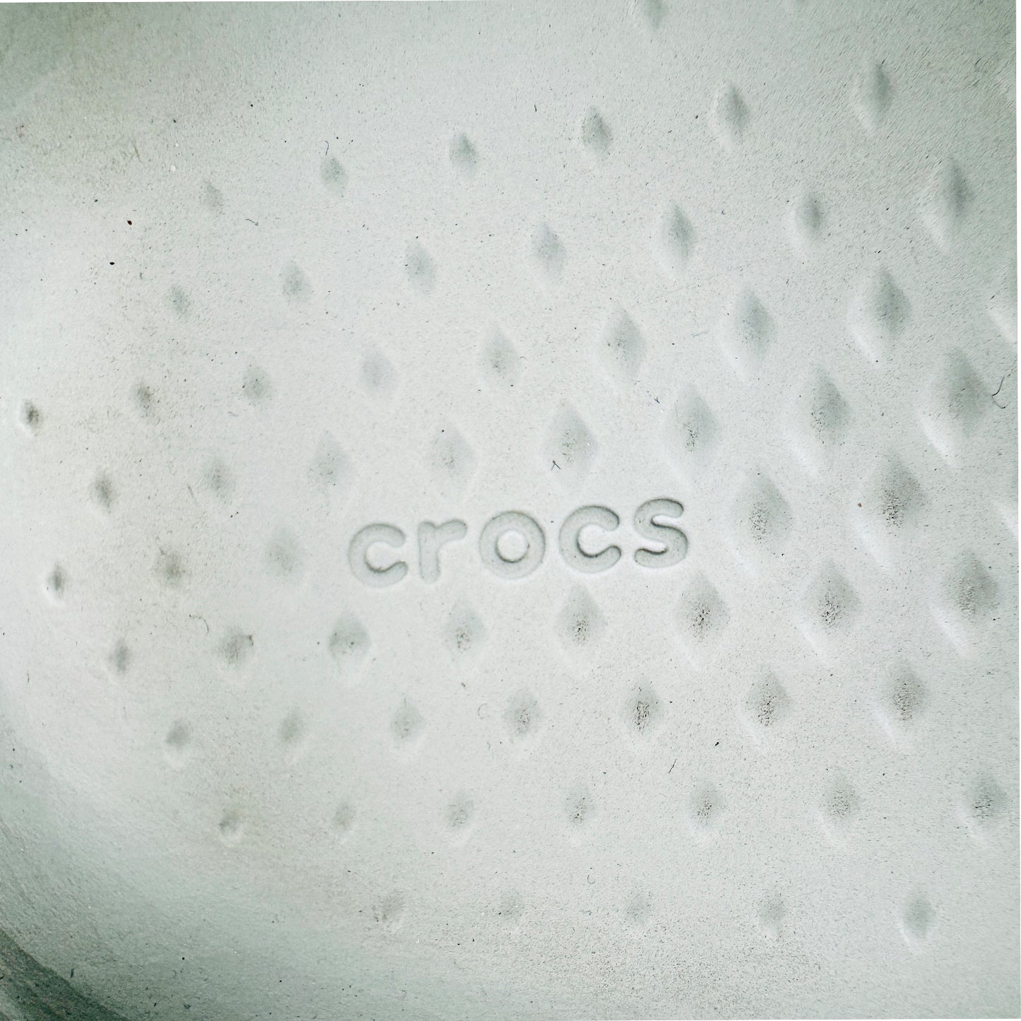 Crocs Off-Grid Light Grey Clogs (Size 44) - 209501