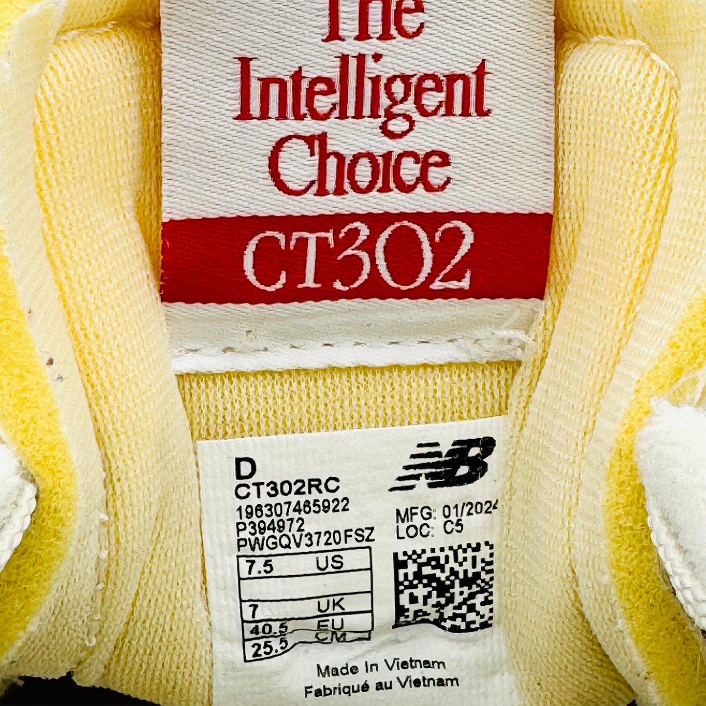 New Balance CT300 'Moonbeam' Sneakers (Size 40.5) - CT302RC