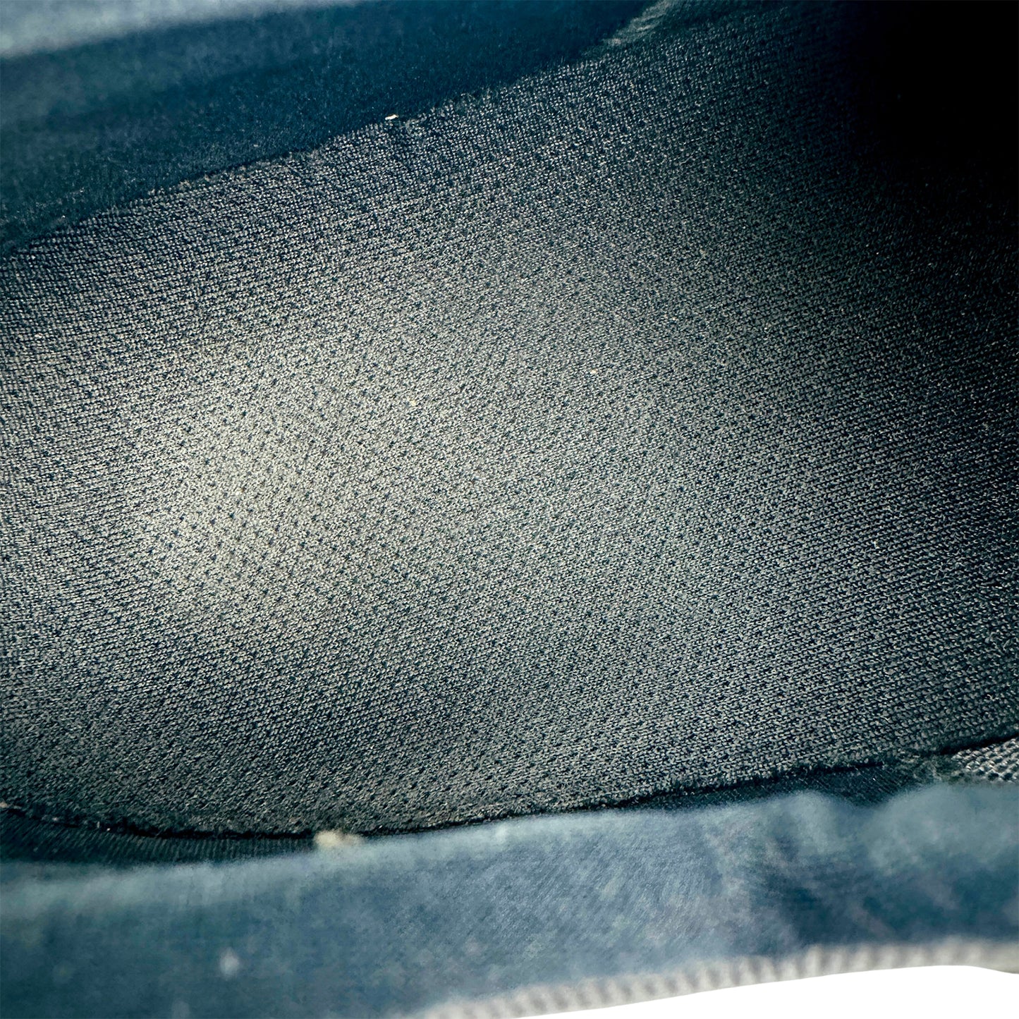 On Cloudultra 'Black White' Shoes (Size 42.5) - 44.99543