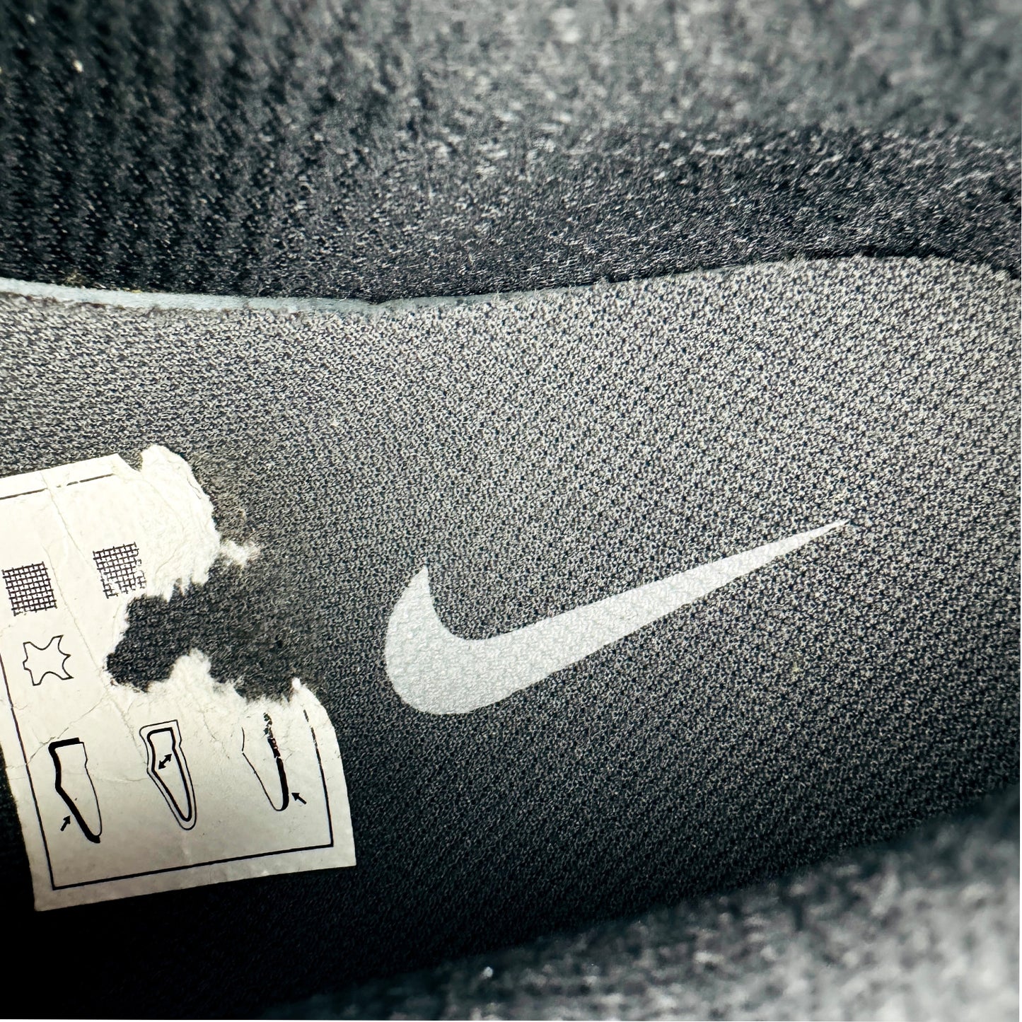 Nike Men's Dart 10 Shoes (Size 43) - 580525-005