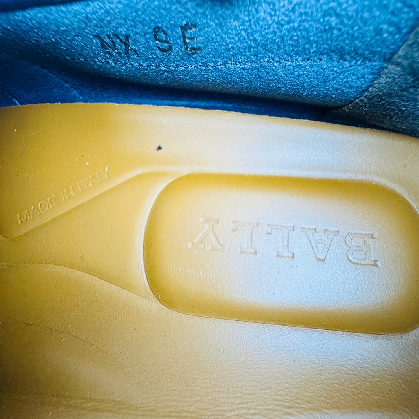 Bally Pietro Navy Leather Loafers (Size 41/41.5) - PIETRO-U