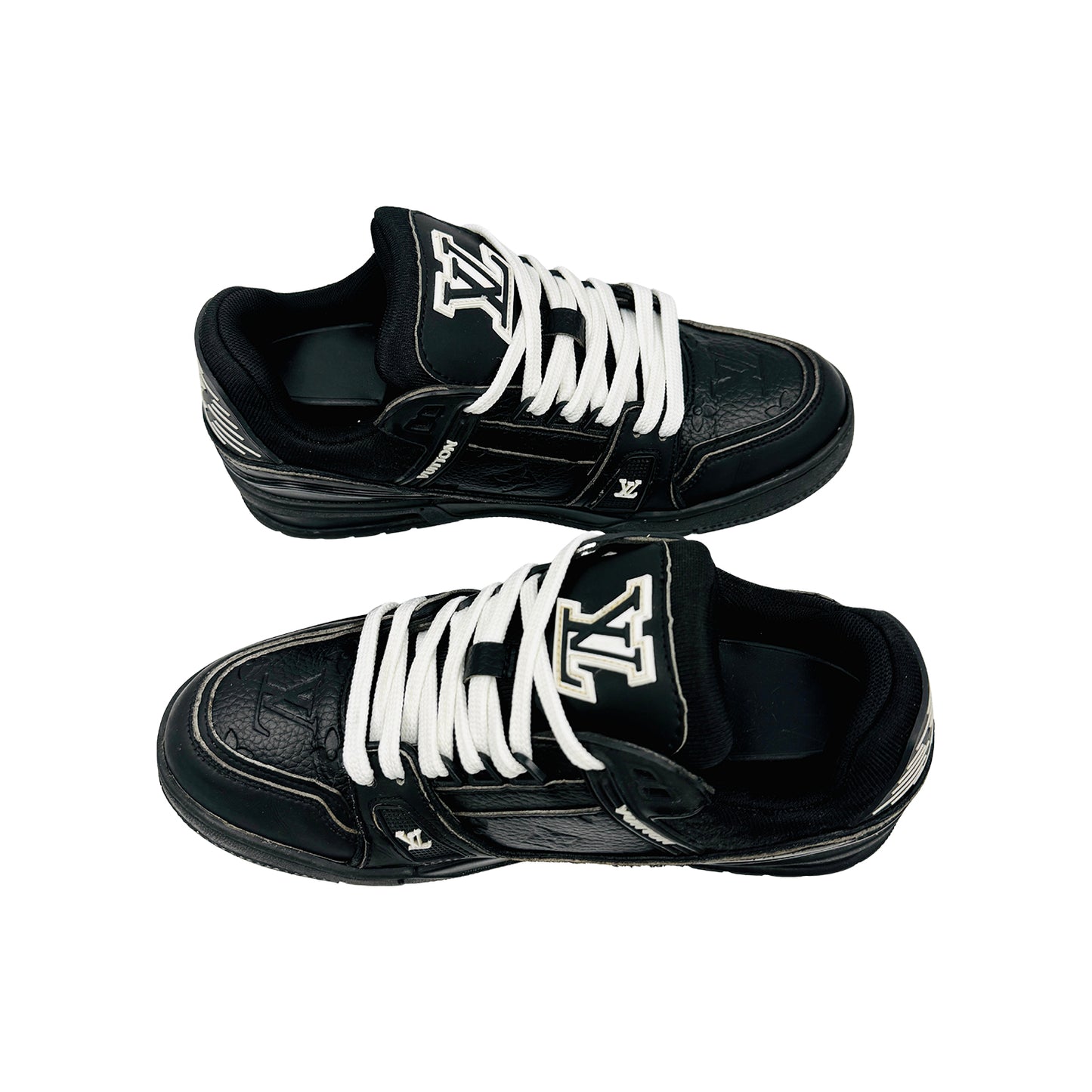 Louis Vuitton Men's Trainer Sneakers (Size 40) - 1AAREY