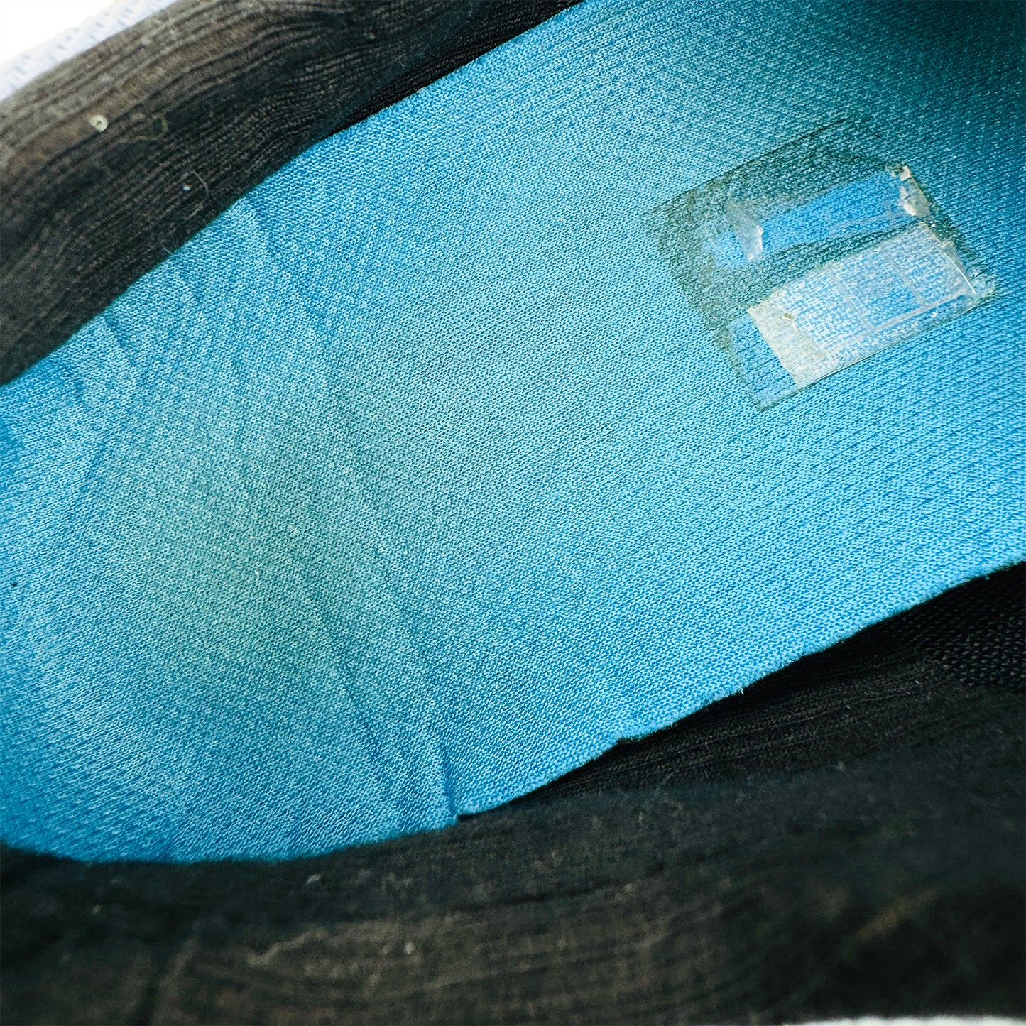 On Cloudmonster 'Nimbus' Shoes (Size 41) - 61.98242