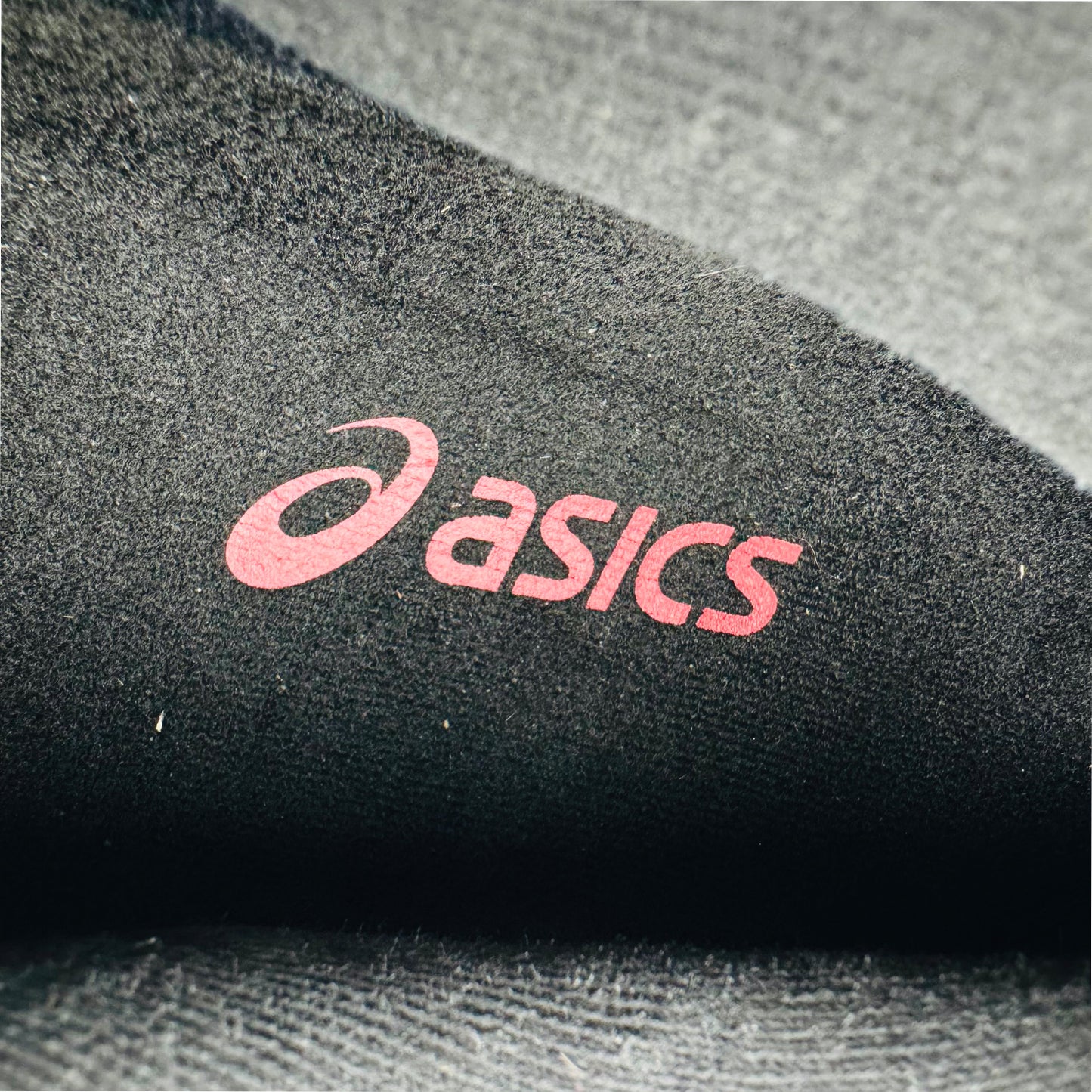 ASICS Gel-Cumulus 23 GTX Shoes (Size 46.5) - 1011B257