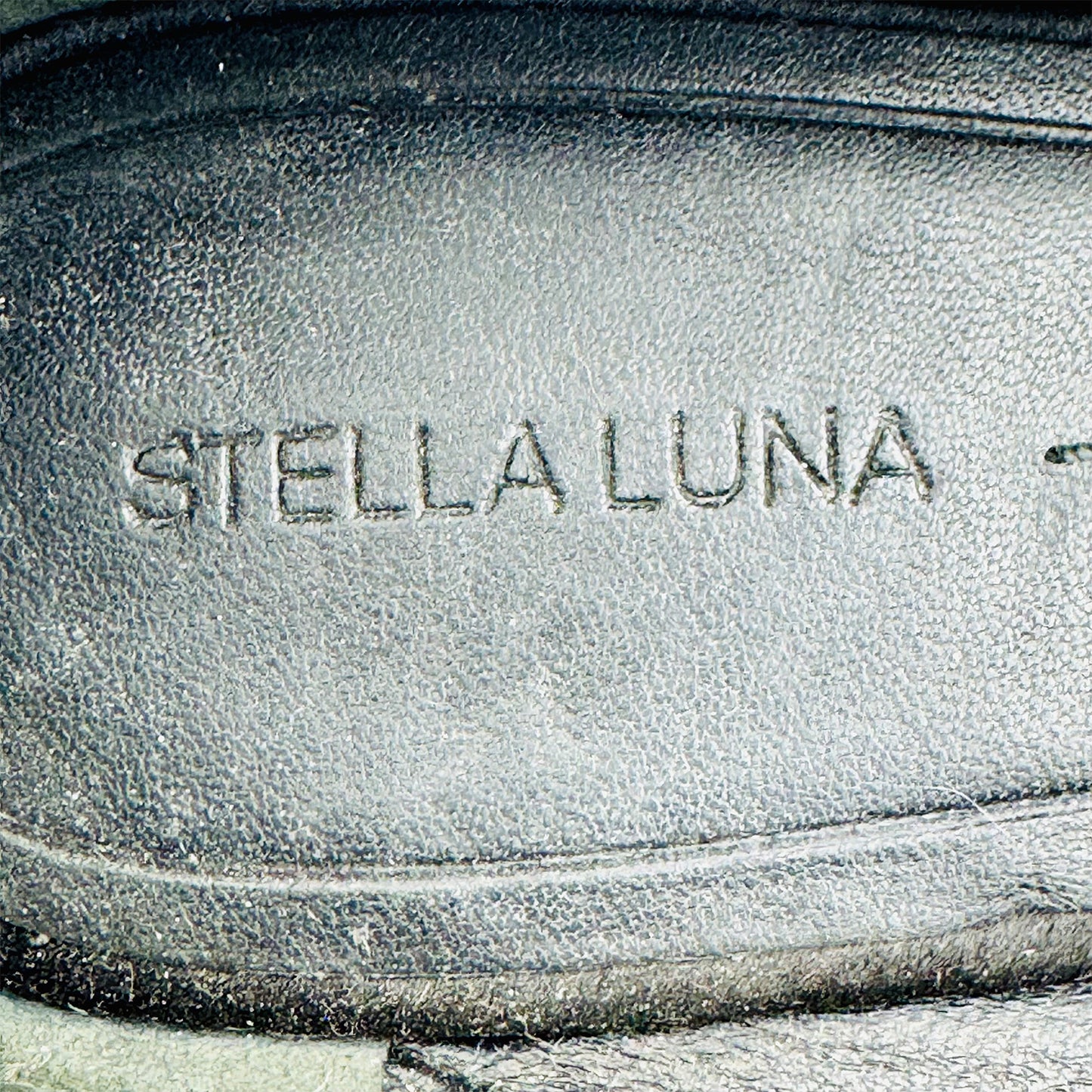 Stella Luna Black Pointed Toe Flats (Size 37/37.5)