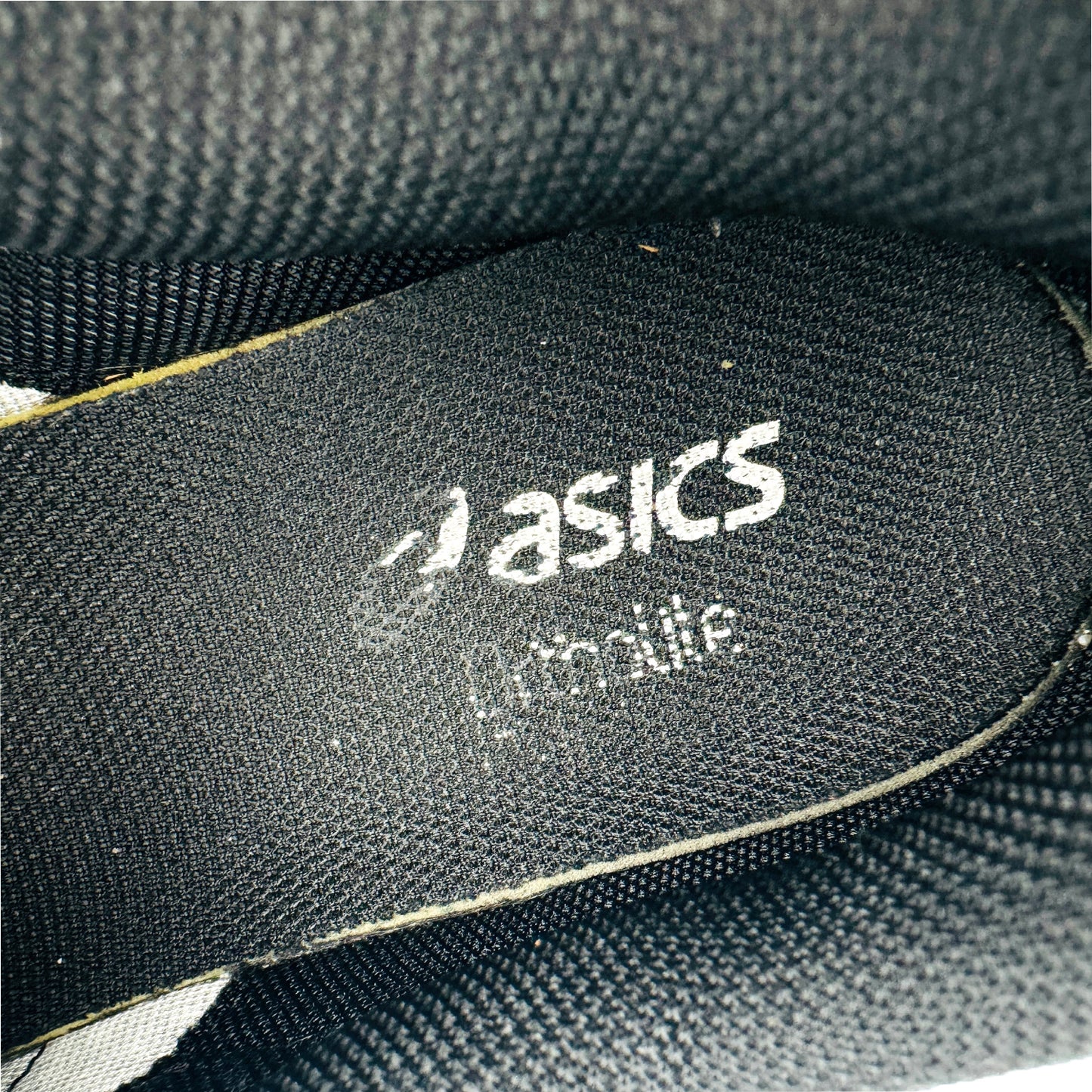 ASICS GEL Contend 8 Shoes (Size 44) - 1011B492