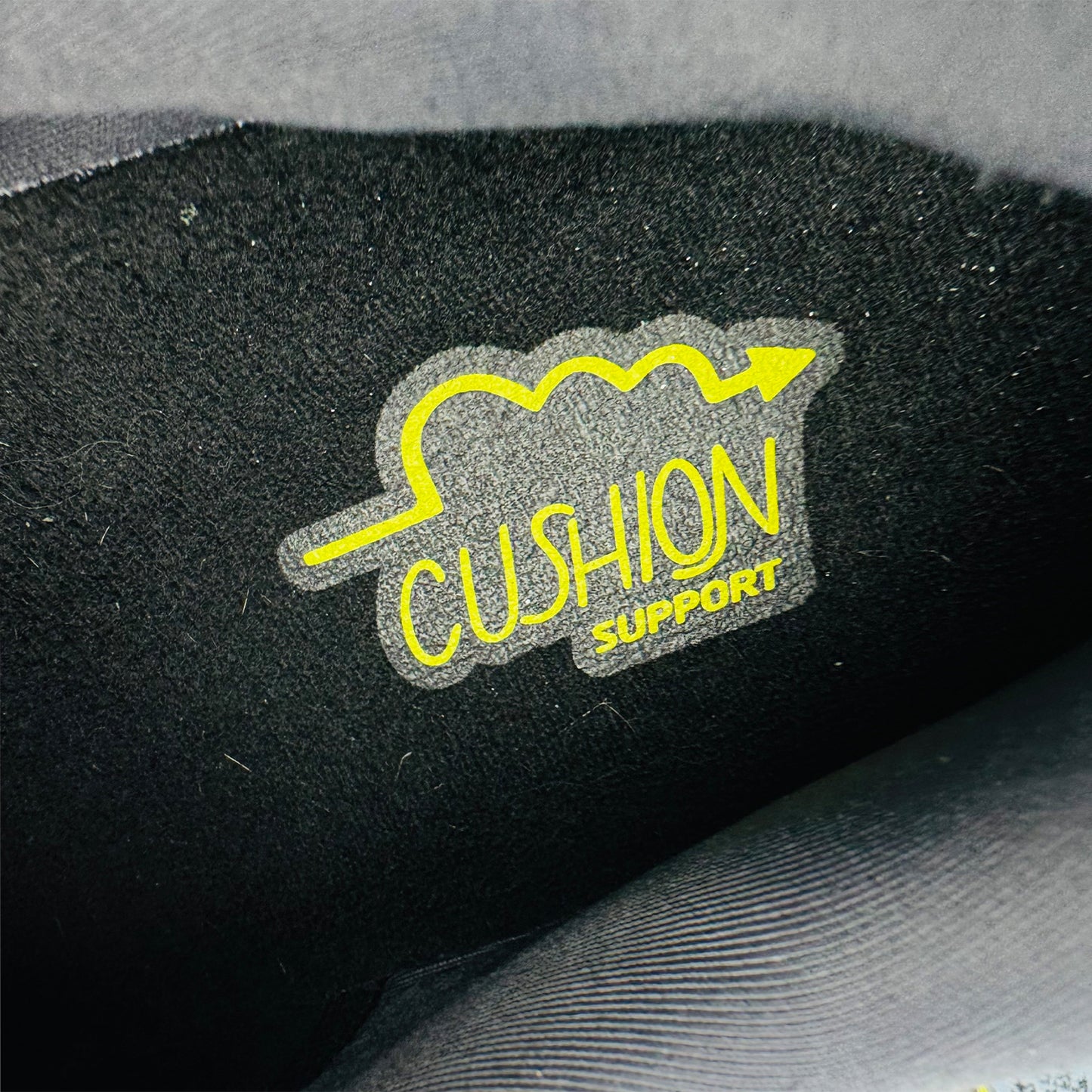 Brooks Adrenaline GTS 23 Shoes (Size 45.5) - 1103911D404